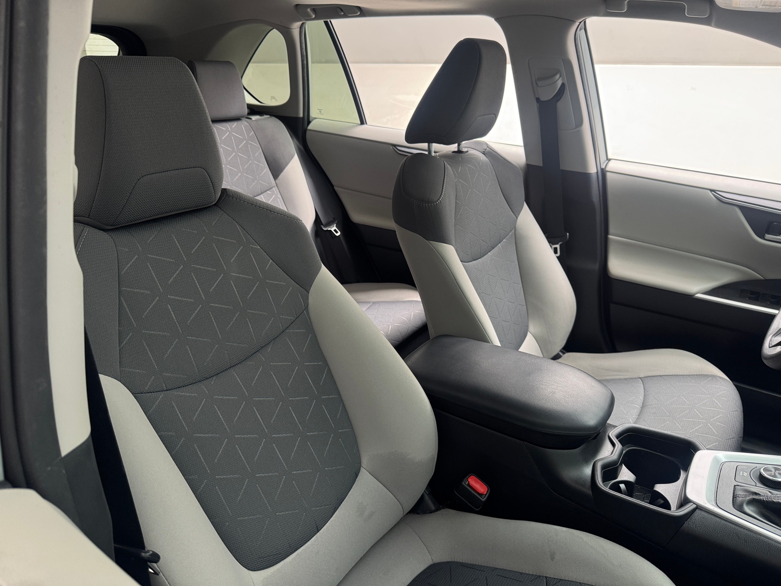 Thumbnail: 2019 Toyota RAV4 - 2