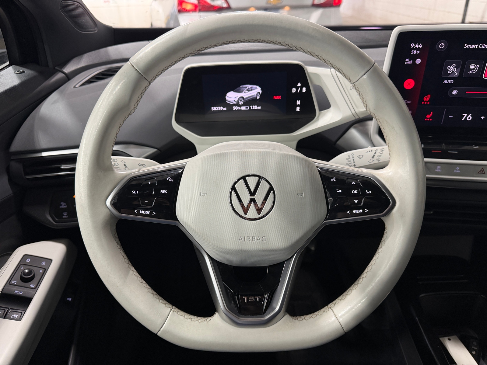 Thumbnail: 2021 Volkswagen ID.4 - 5