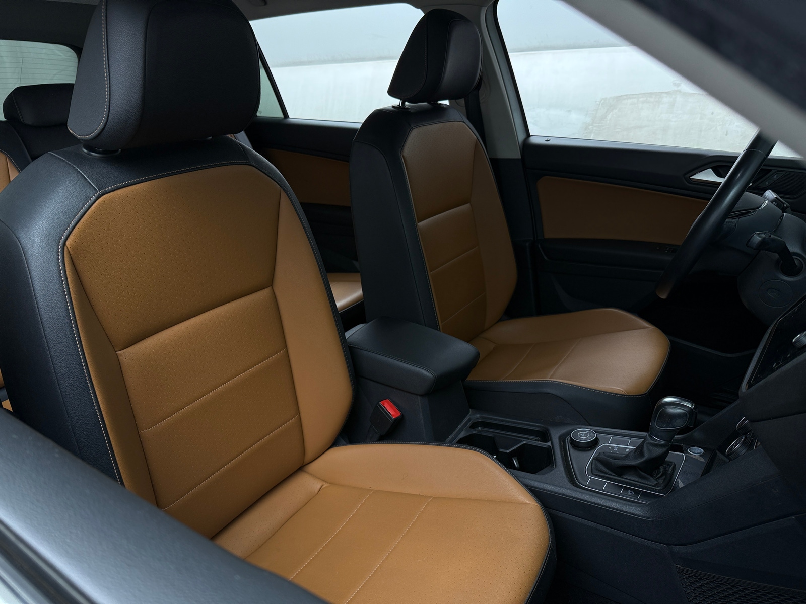 Thumbnail: 2019 Volkswagen Tiguan - 2