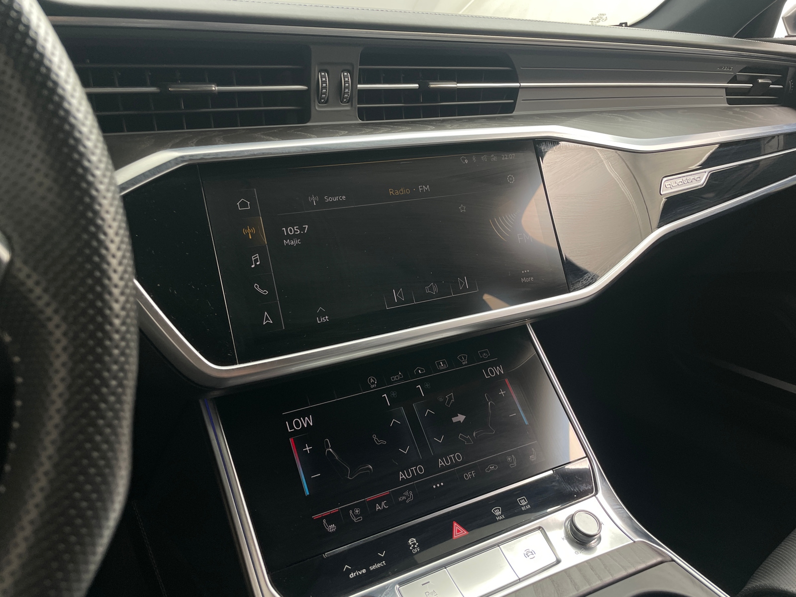 Thumbnail: 2020 Audi S6 - 4