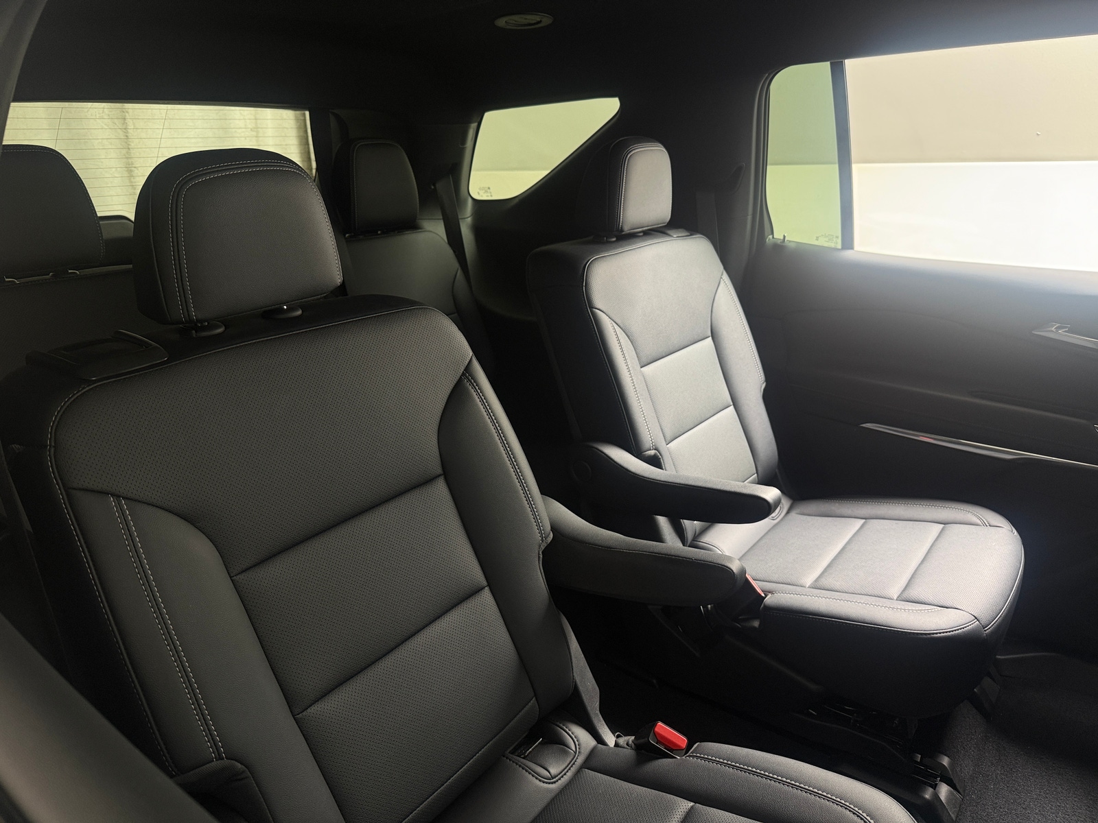 Thumbnail: 2026 Chevrolet Traverse - 5