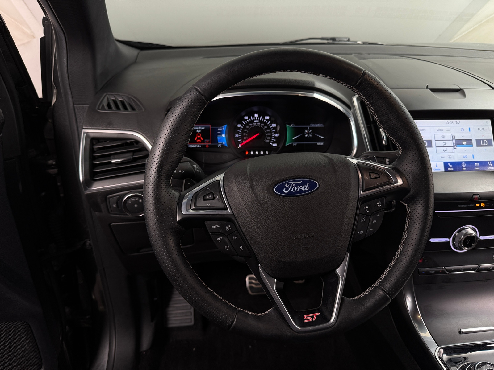 Thumbnail: 2019 Ford Edge - 4
