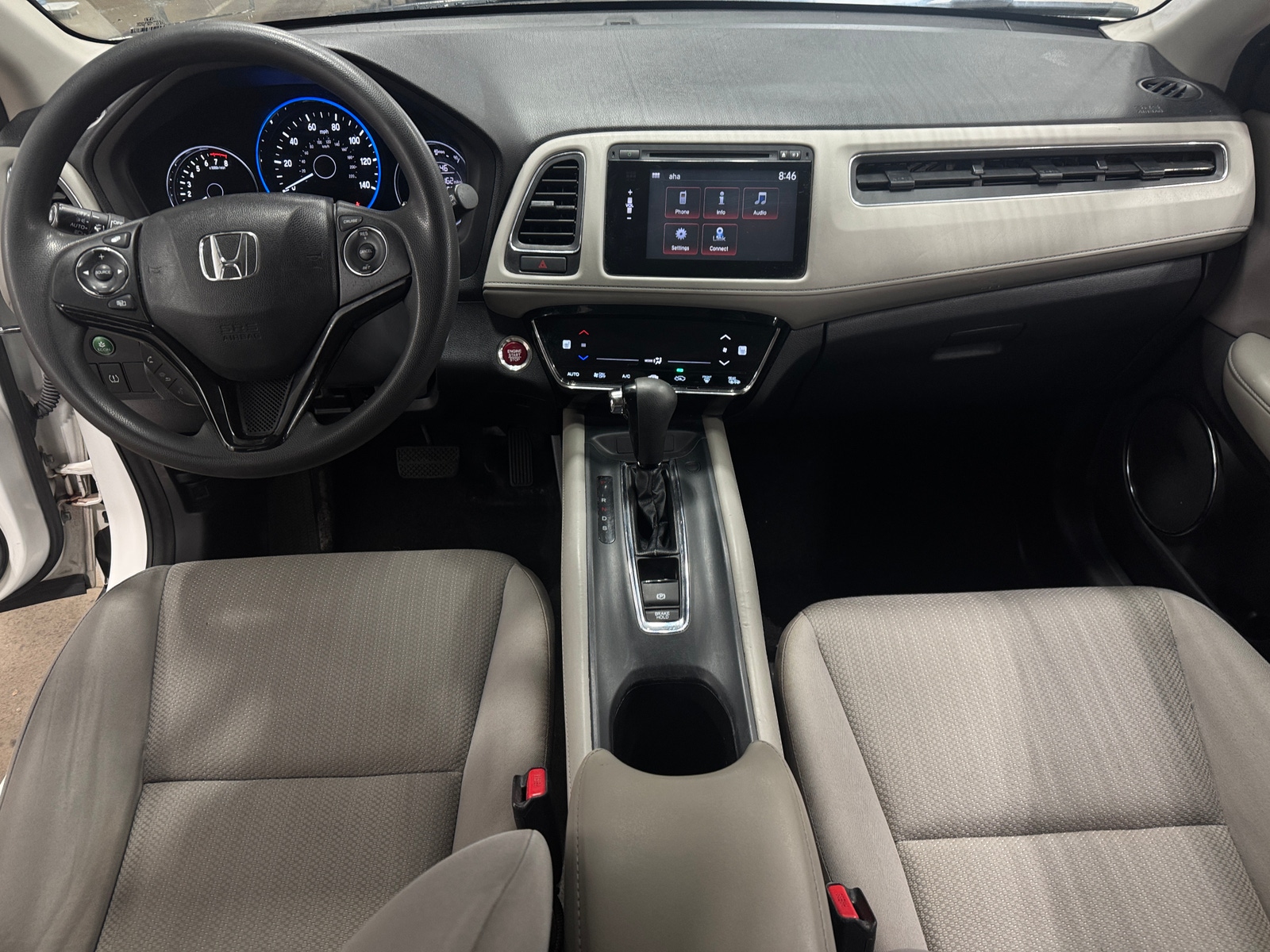 Thumbnail: 2016 Honda HR-V - 3