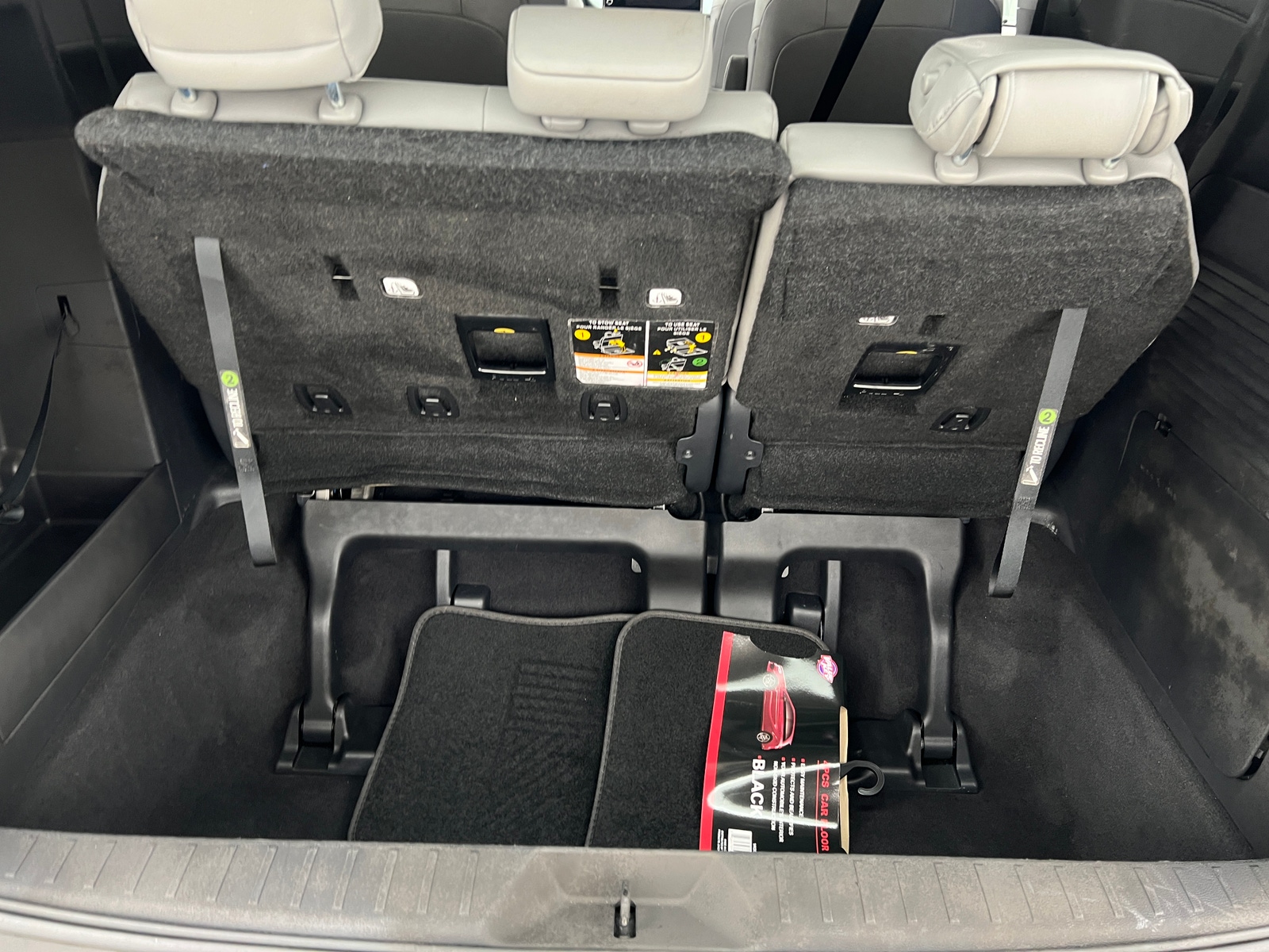 Thumbnail: 2026 Toyota Sienna - 6
