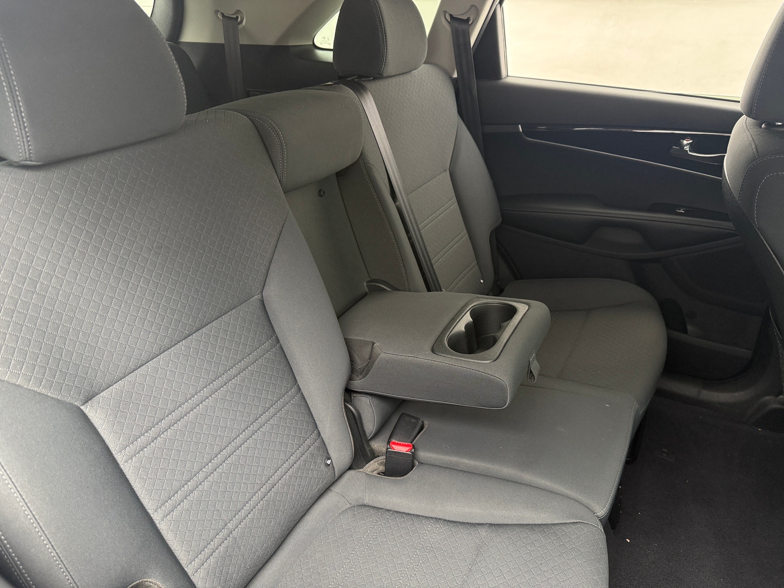 Thumbnail: 2020 Kia Sorento - 6