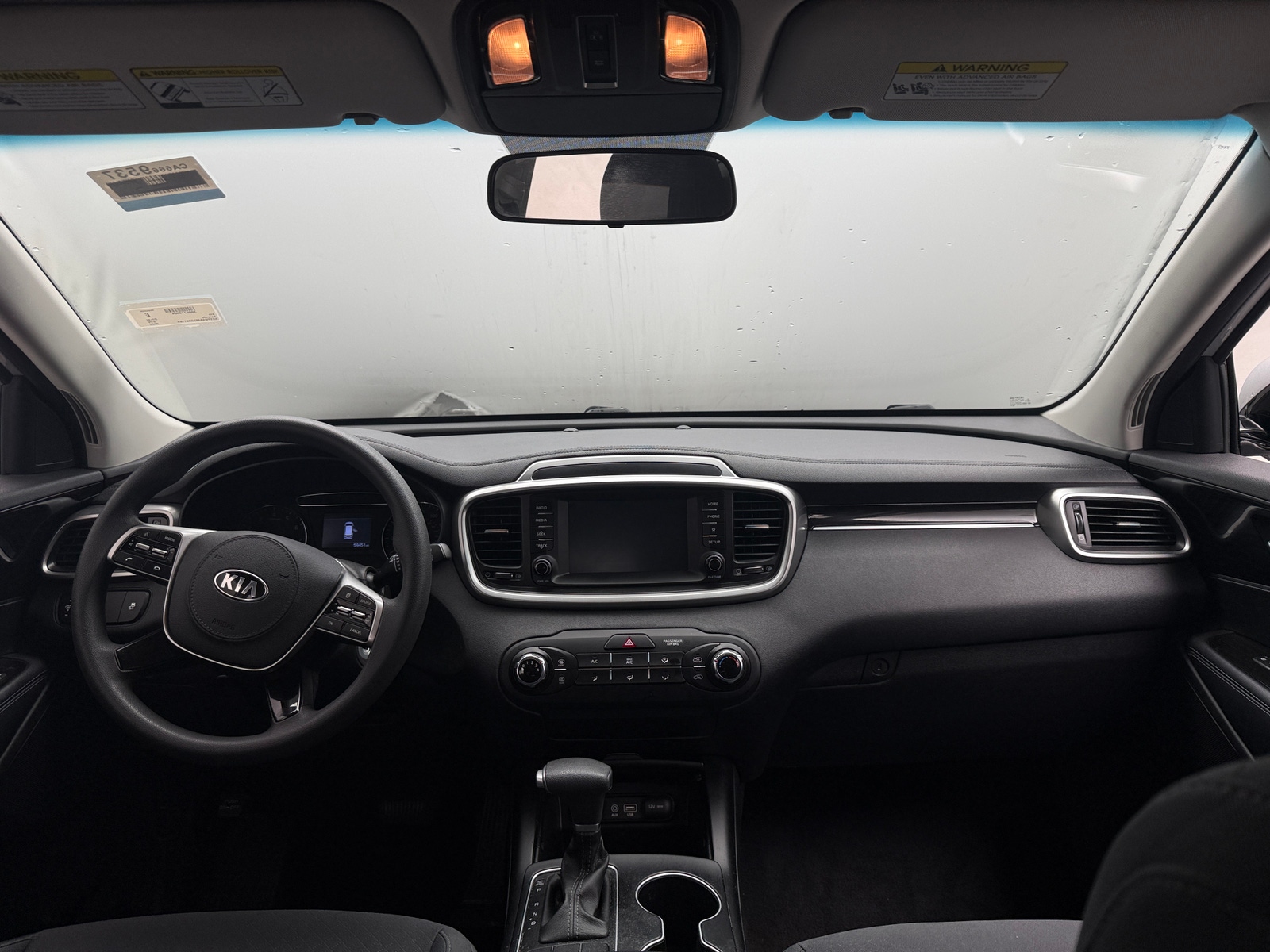 Thumbnail: 2020 Kia Sorento - 3