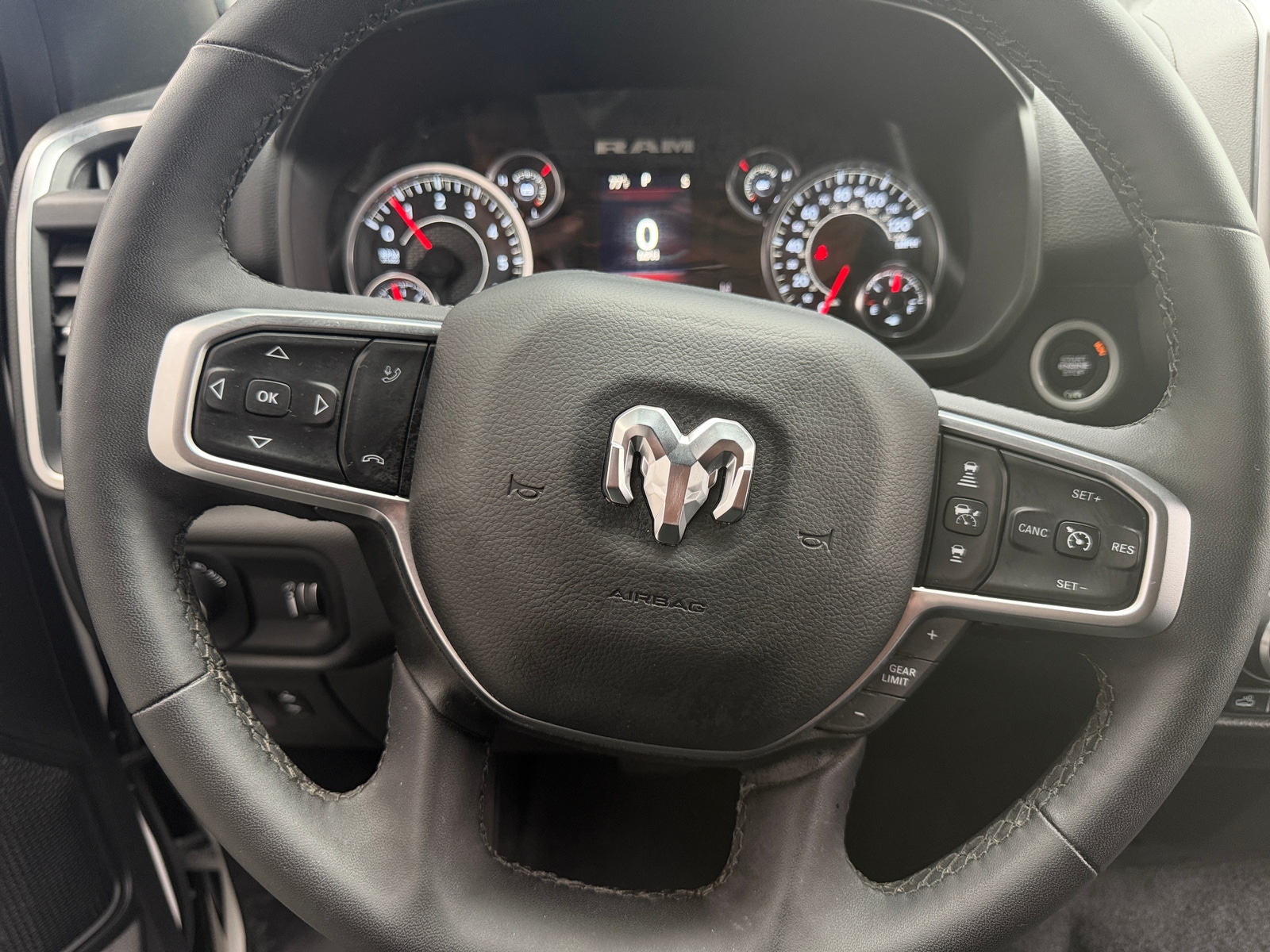 Thumbnail: 2025 RAM 1500 - 5