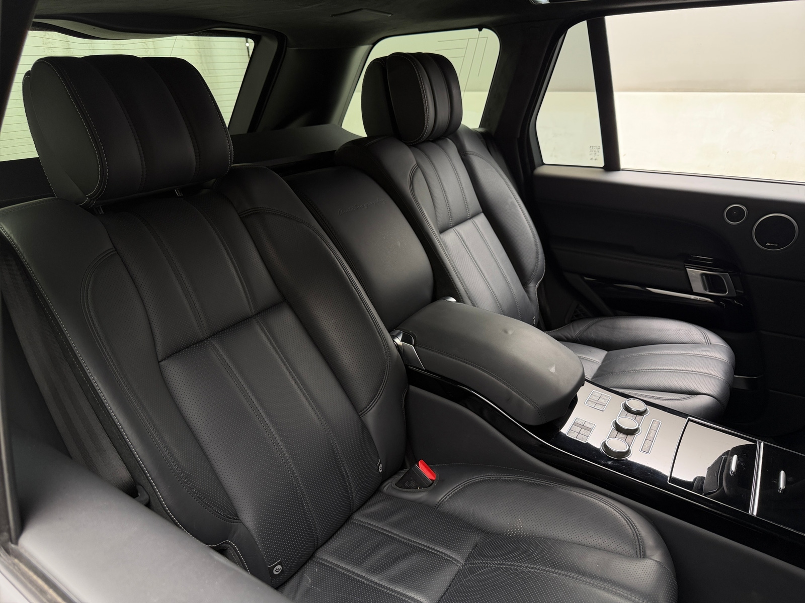 Thumbnail: 2014 Land Rover Range Rover - 6