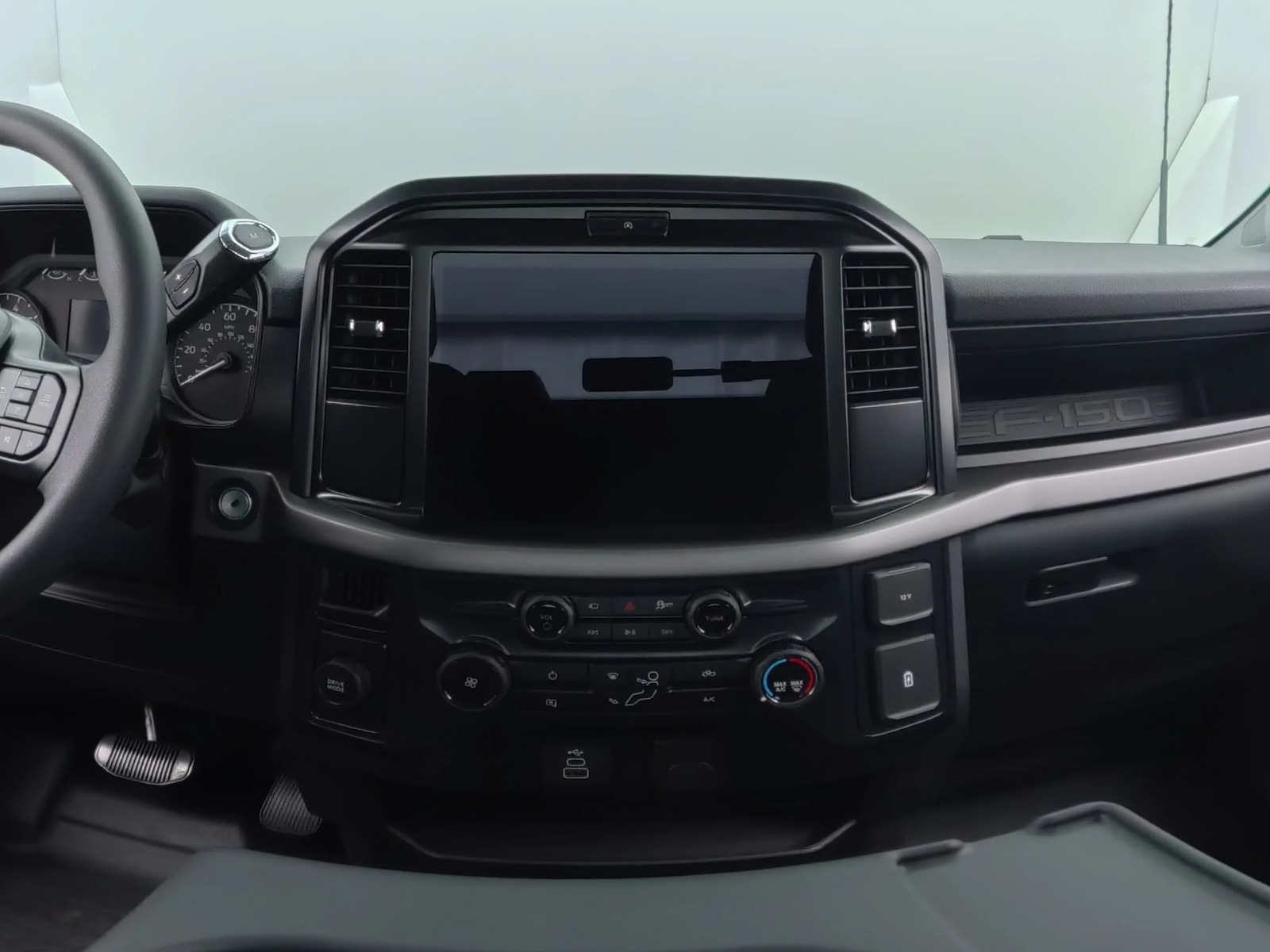 Thumbnail: 2026 Ford Econoline - 3