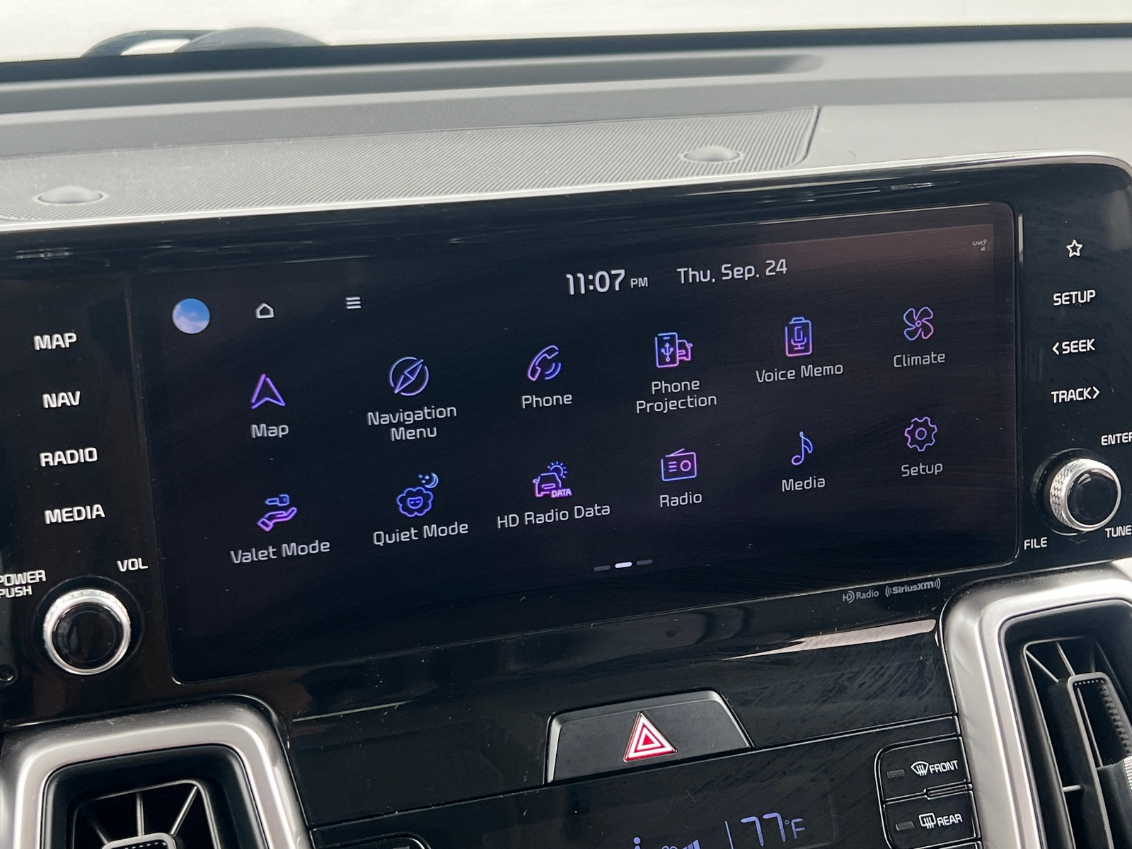 Thumbnail: 2022 Kia Sorento - 3