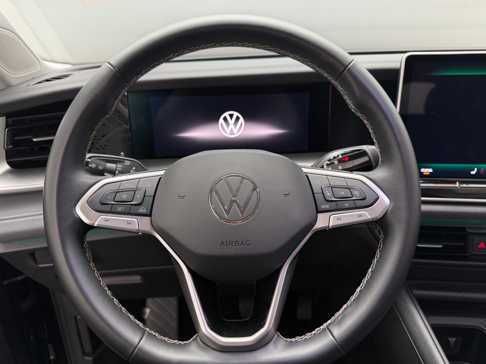 Thumbnail: 2026 Volkswagen Tiguan - 4