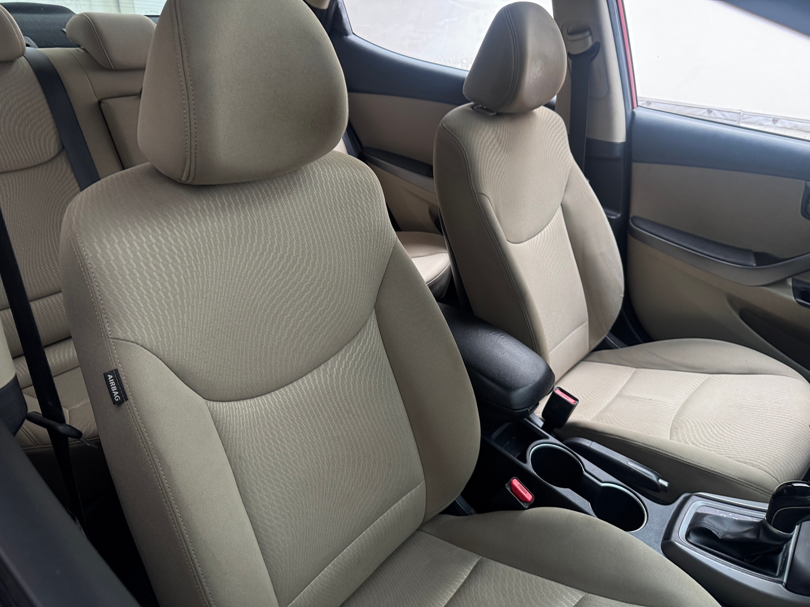 Thumbnail: 2016 Hyundai Elantra - 2