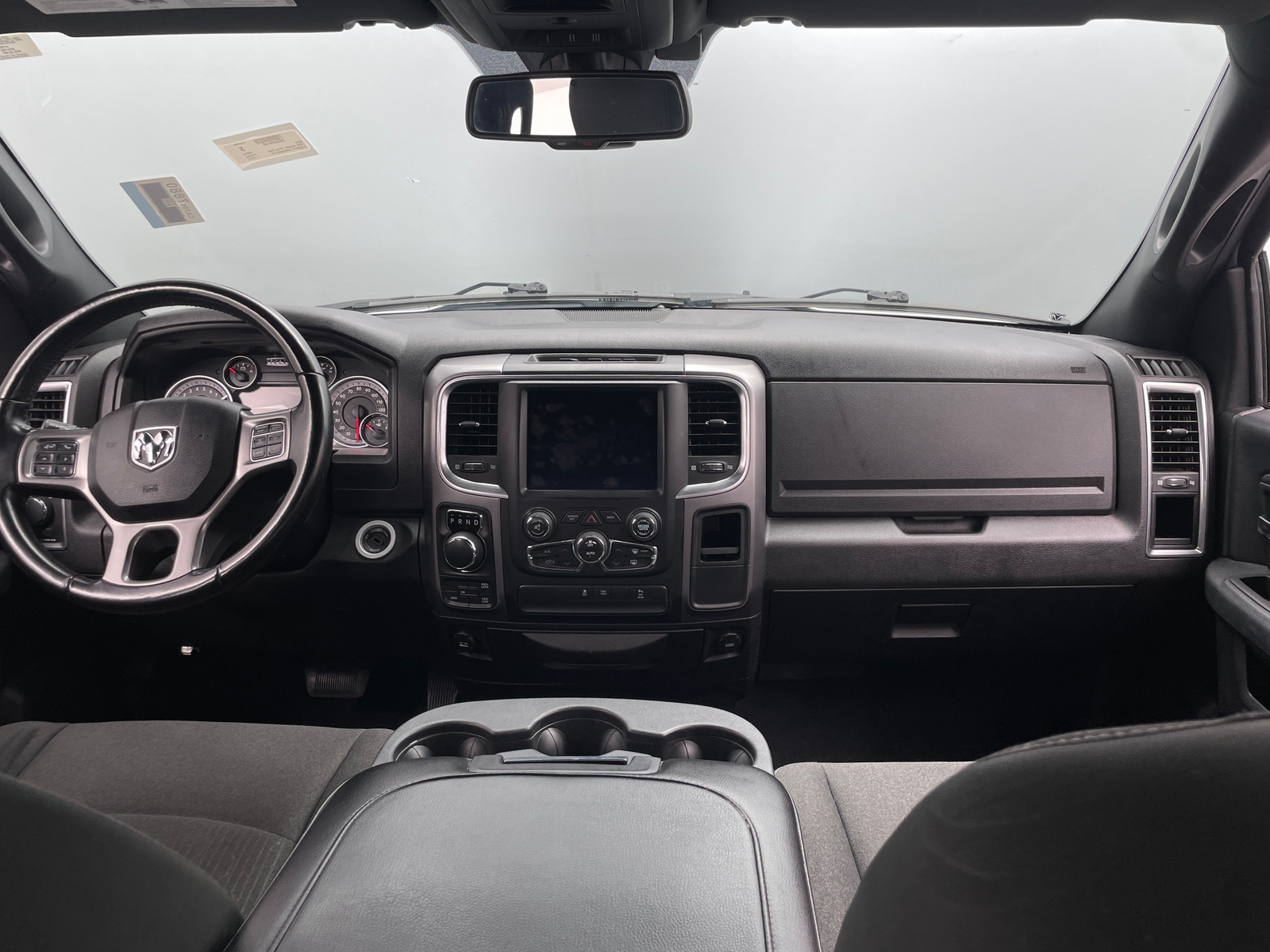 Thumbnail: 2021 RAM 1500 Classic - 3