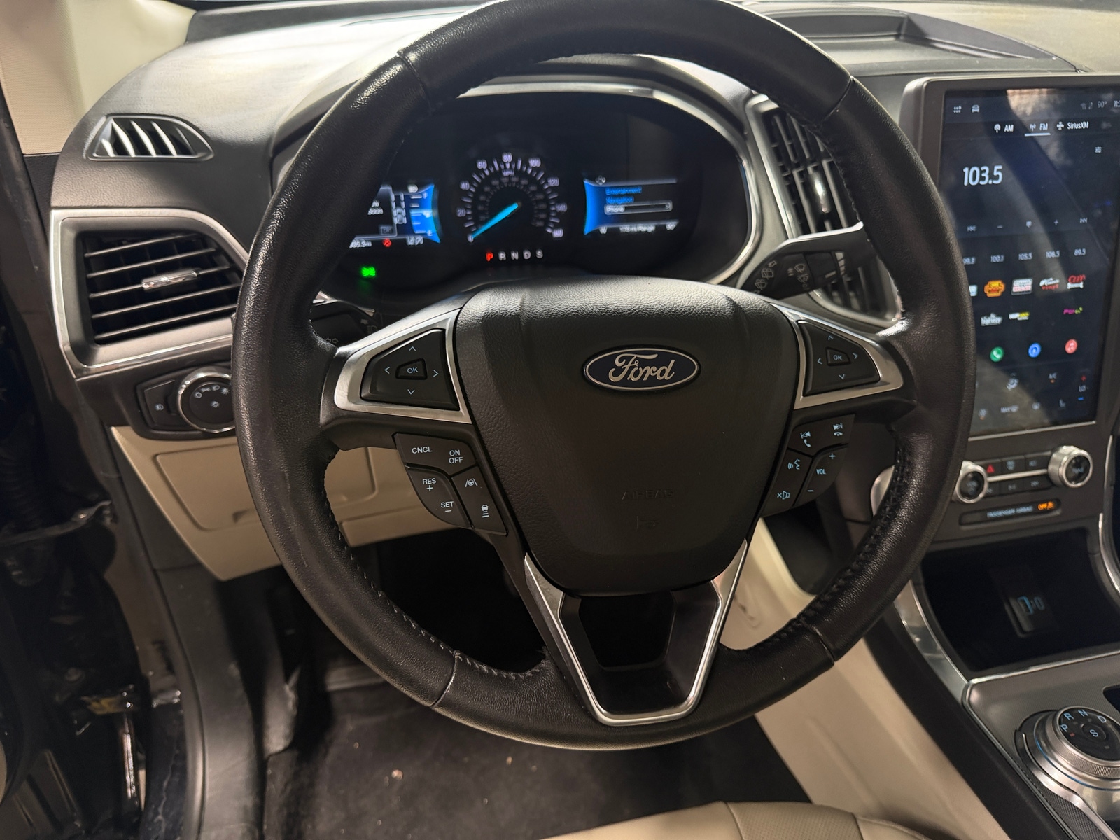 Thumbnail: 2021 Ford Edge - 4