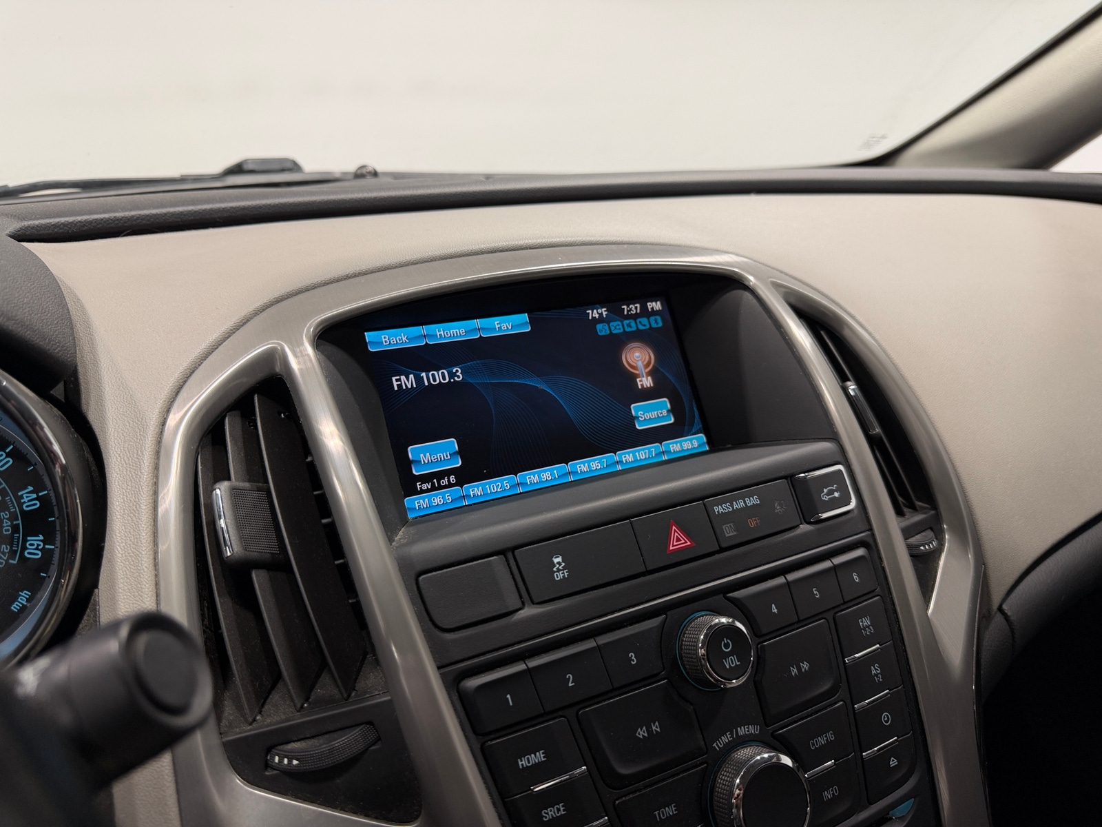 Thumbnail: 2015 Buick Verano - 3
