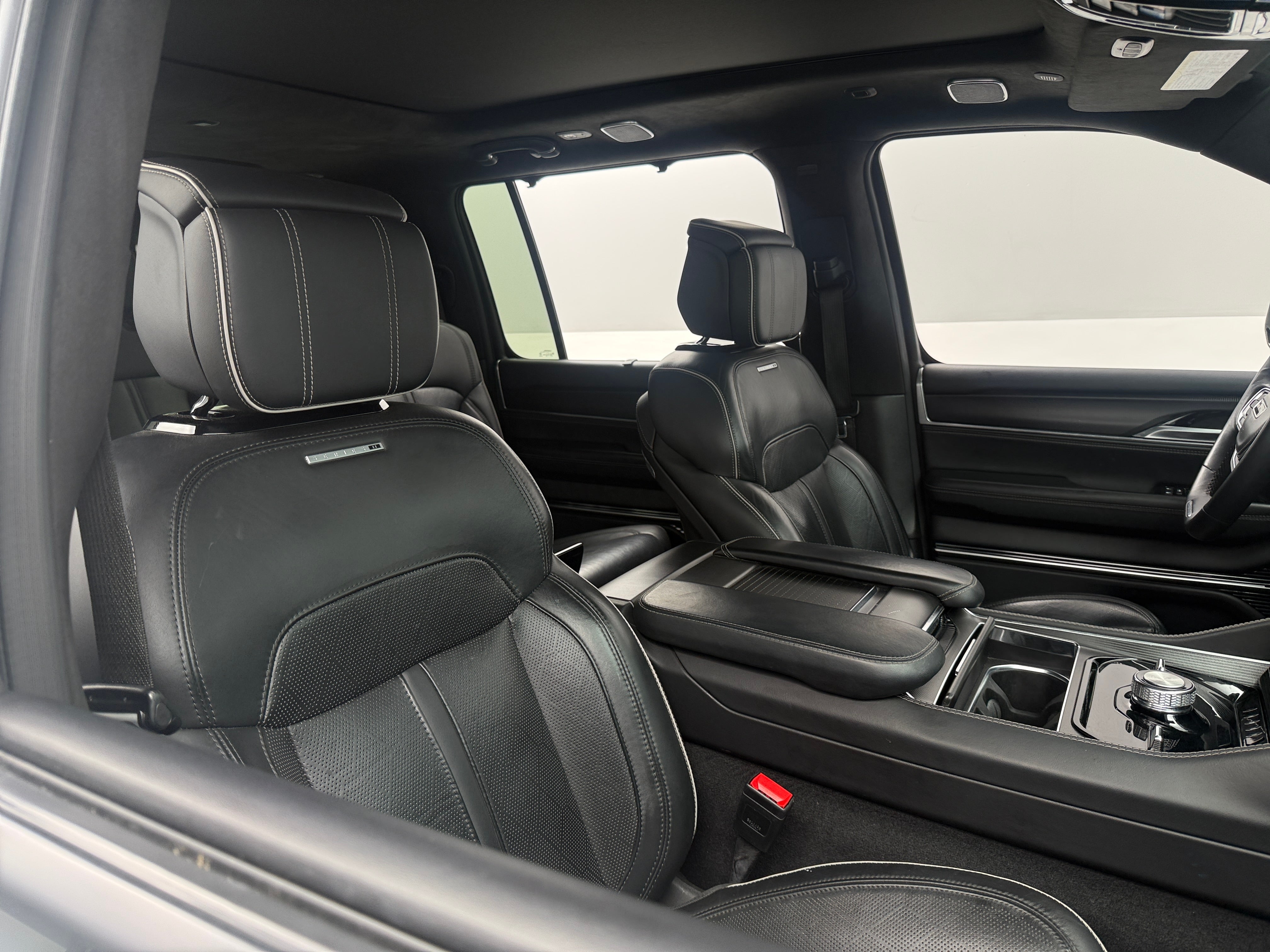 2024 Jeep Grand Wagoneer L