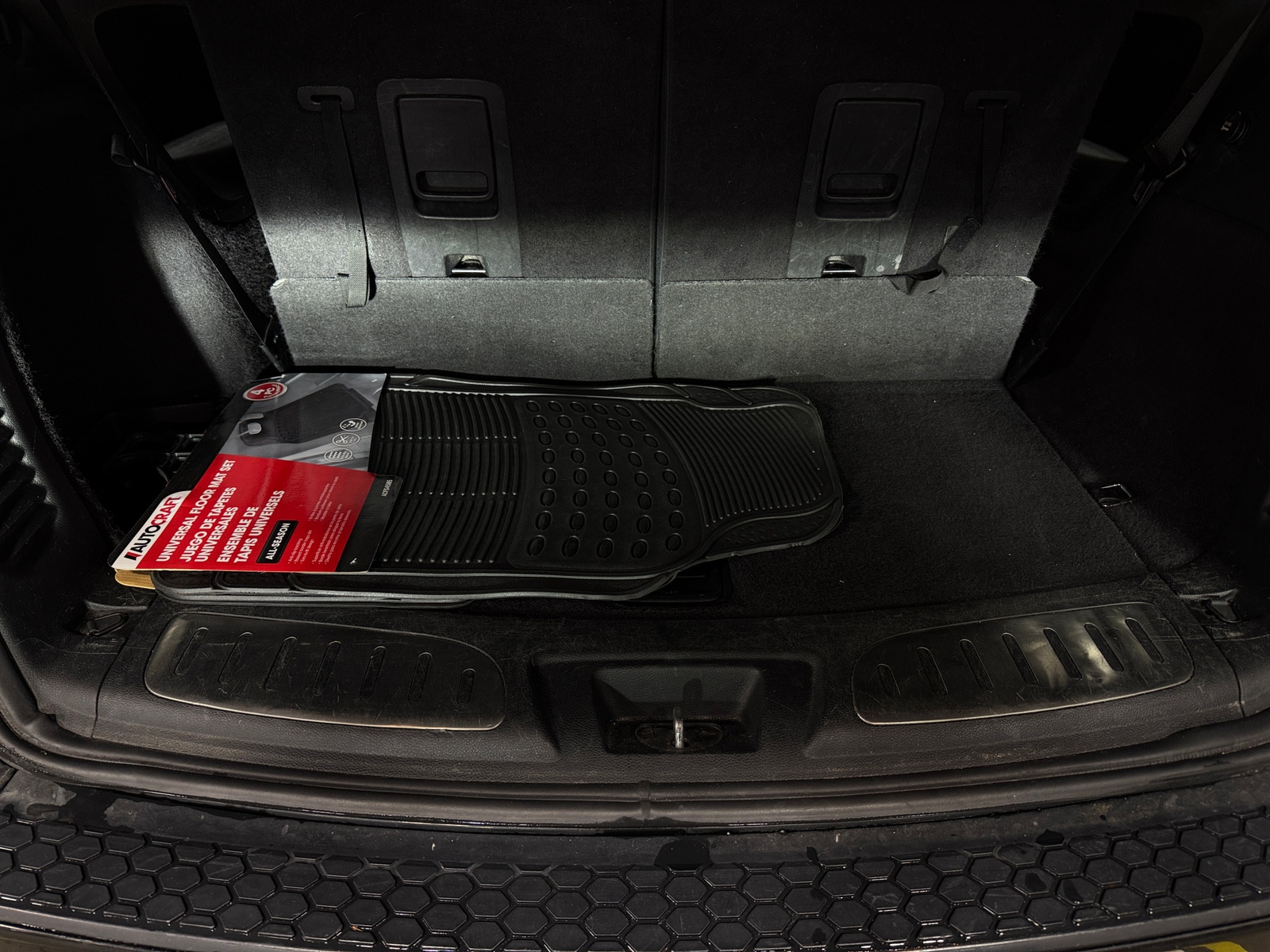 Thumbnail: 2016 Dodge Durango - 6