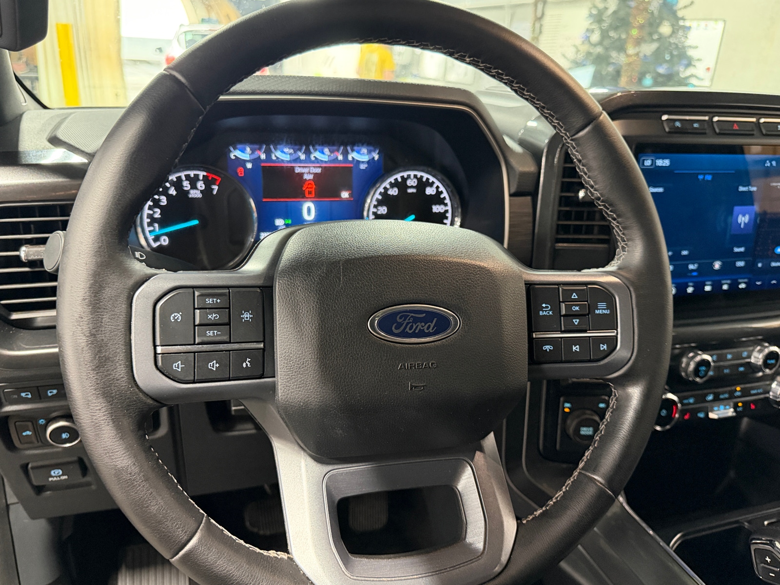 Thumbnail: 2023 Ford Econoline - 5