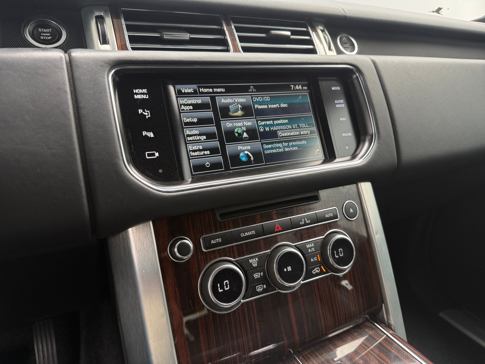 Thumbnail: 2015 Land Rover Range Rover - 4