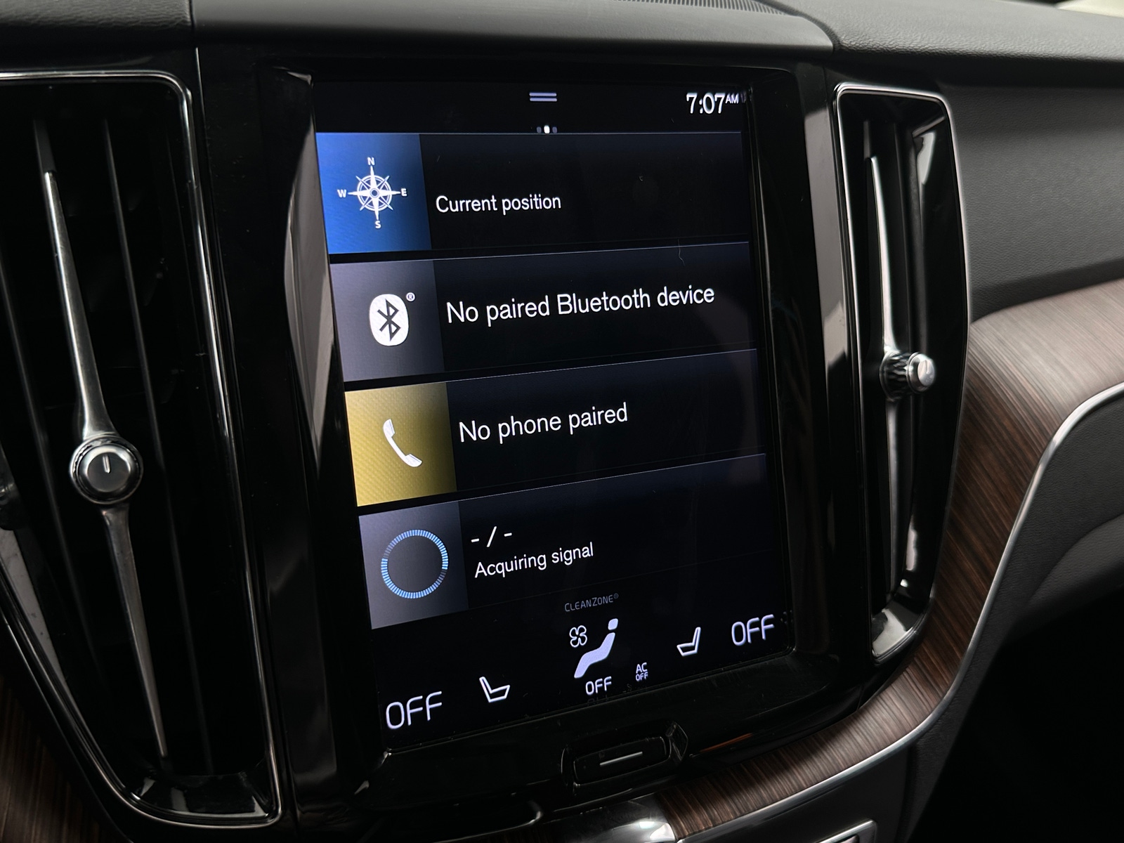 Thumbnail: 2021 Volvo XC60 - 3