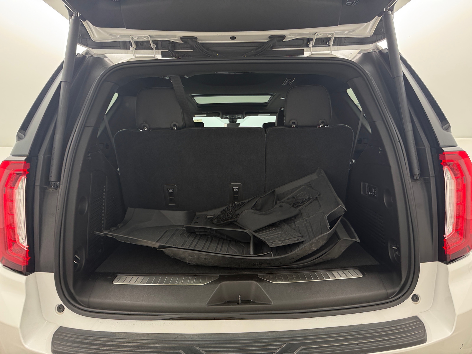 Thumbnail: 2021 GMC Yukon - 6