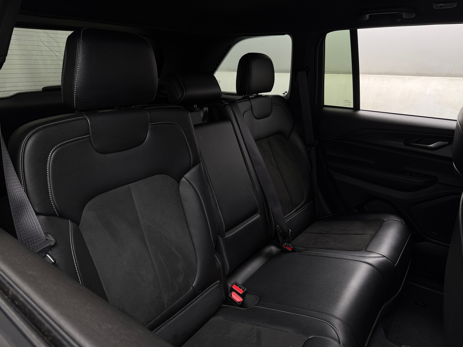 Thumbnail: 2023 Jeep Grand Cherokee - 5