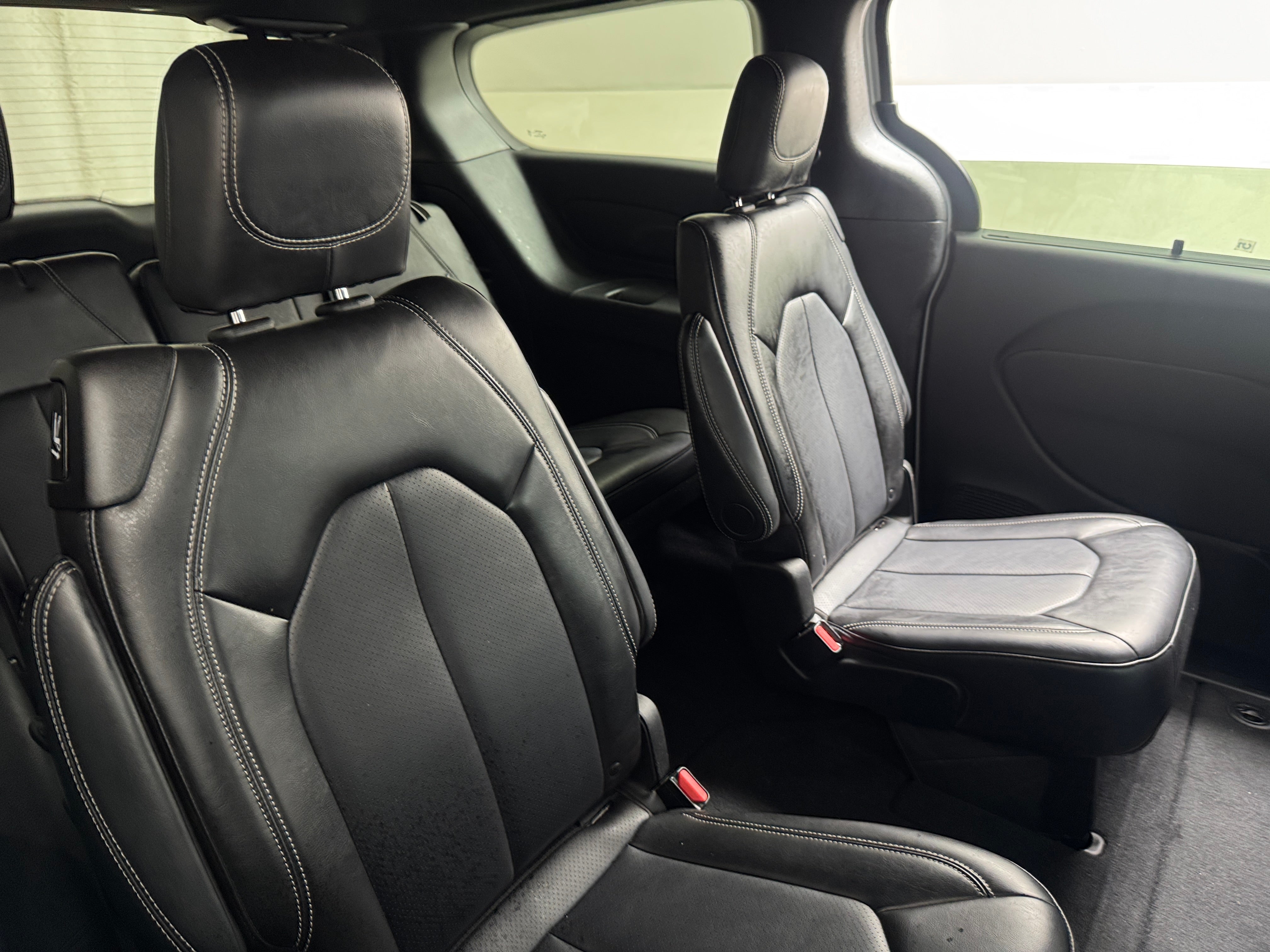 2025 Chrysler Pacifica