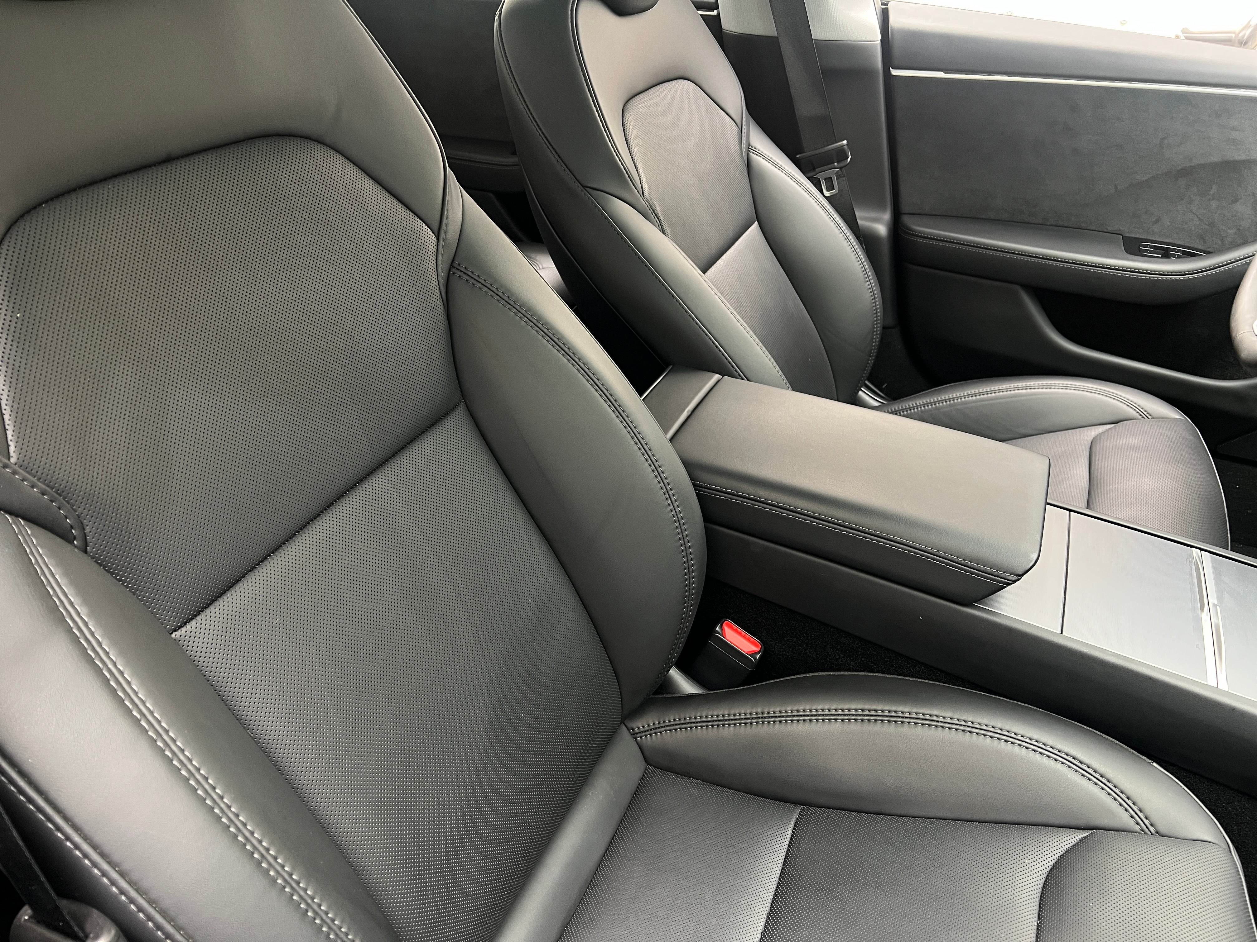 Used 2024 Tesla Model 3 Long Range with VIN 5YJ3E1EB2RF801901 for sale in Auburn, WA