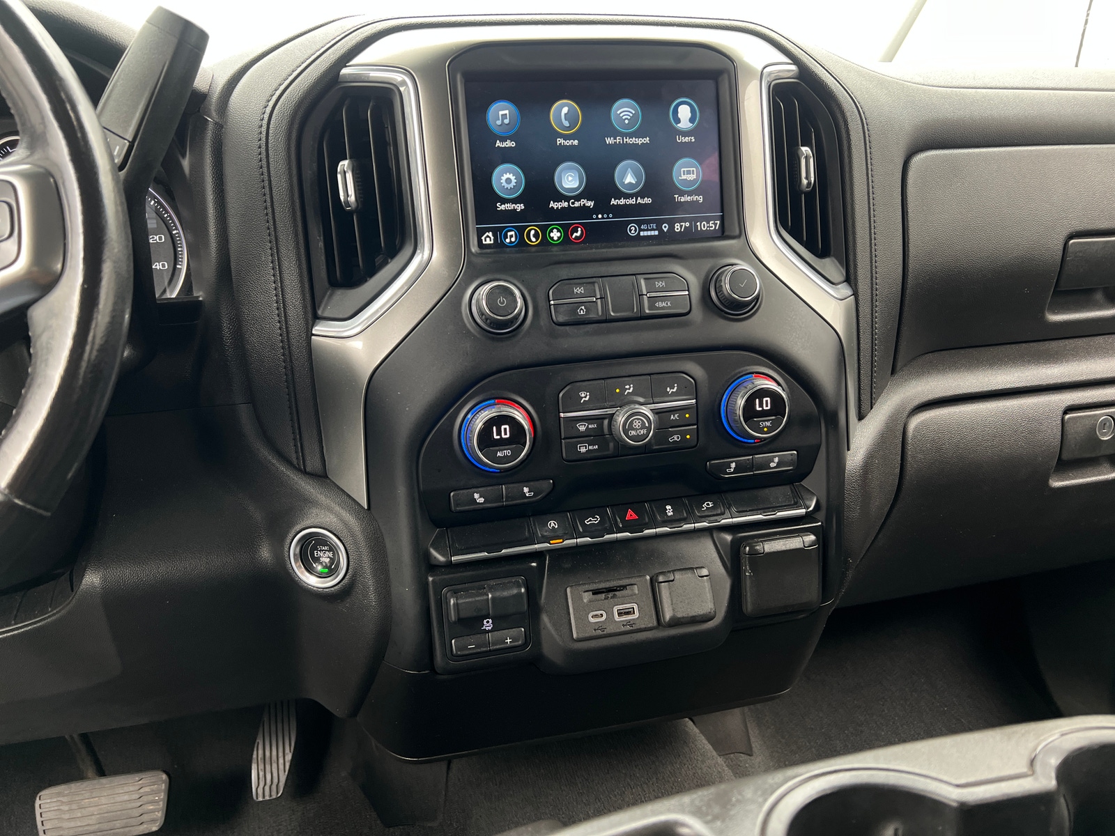 Thumbnail: 2021 Chevrolet Silverado 1500 - 4