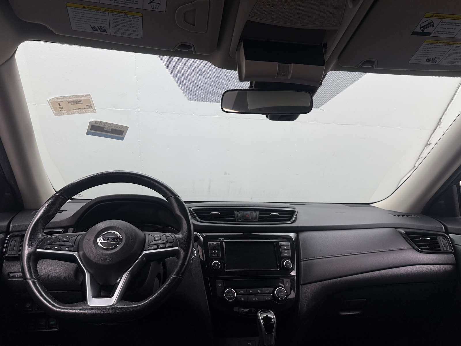 Thumbnail: 2019 Nissan Rogue - 3