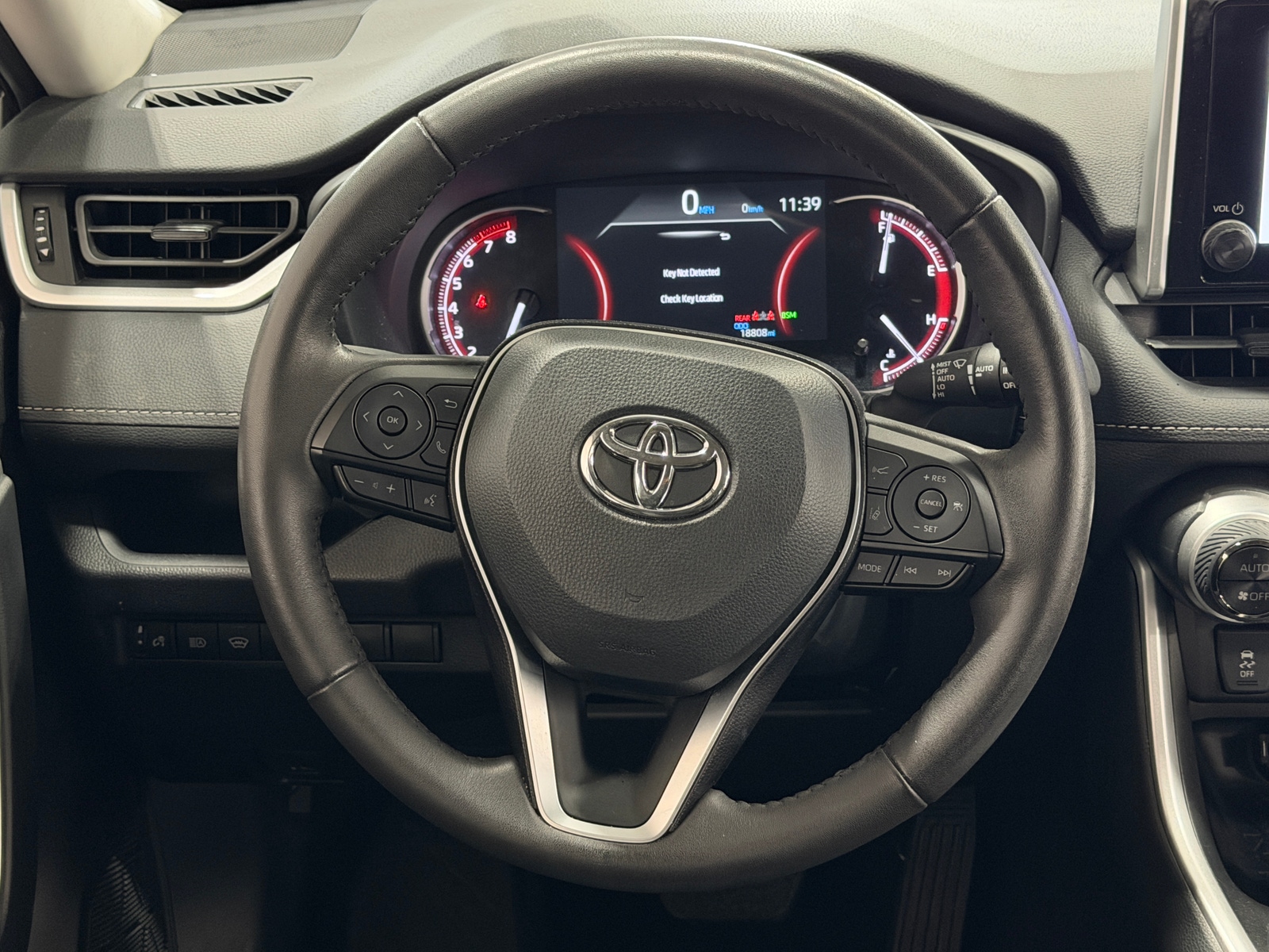 Thumbnail: 2025 Toyota RAV4 - 5