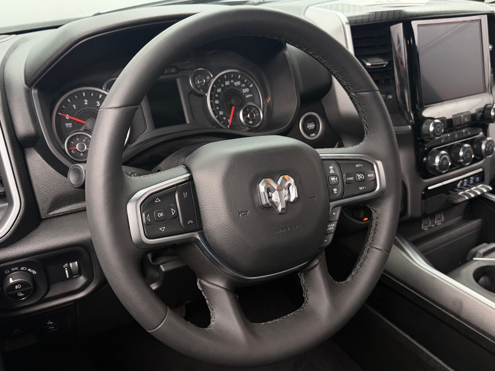 Thumbnail: 2025 RAM 1500 - 5