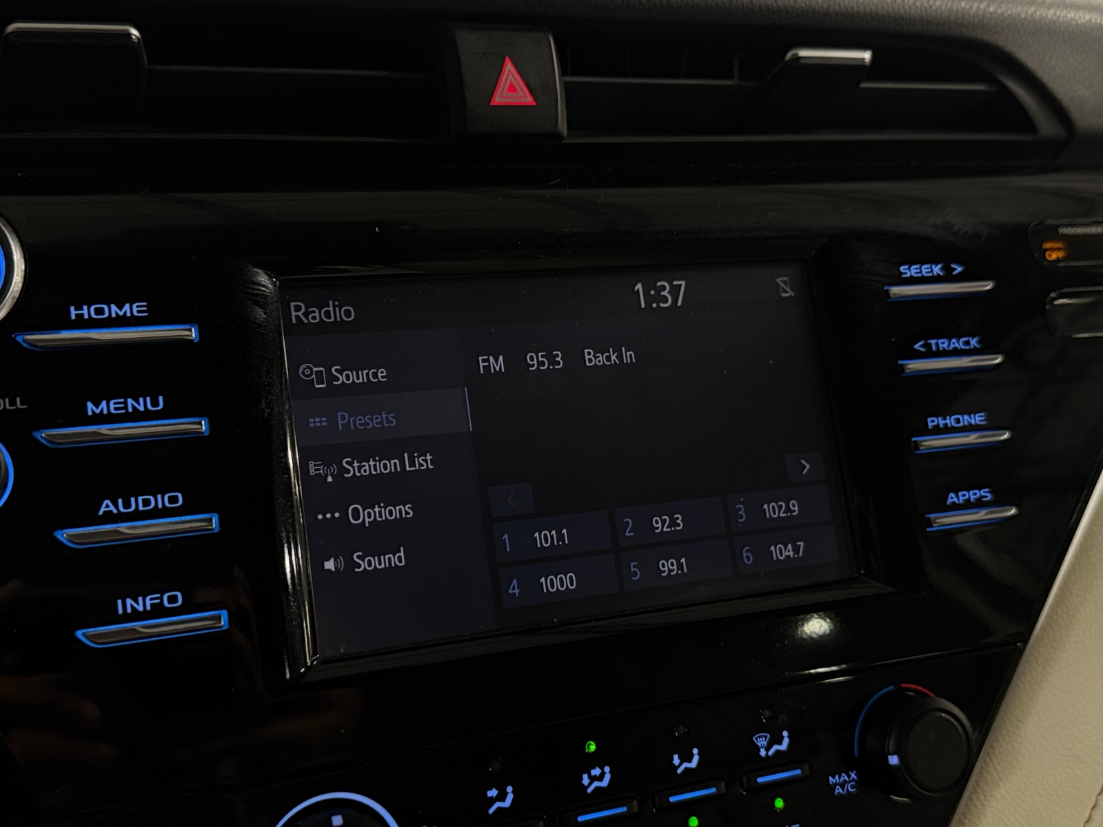 Thumbnail: 2018 Toyota Camry - 4