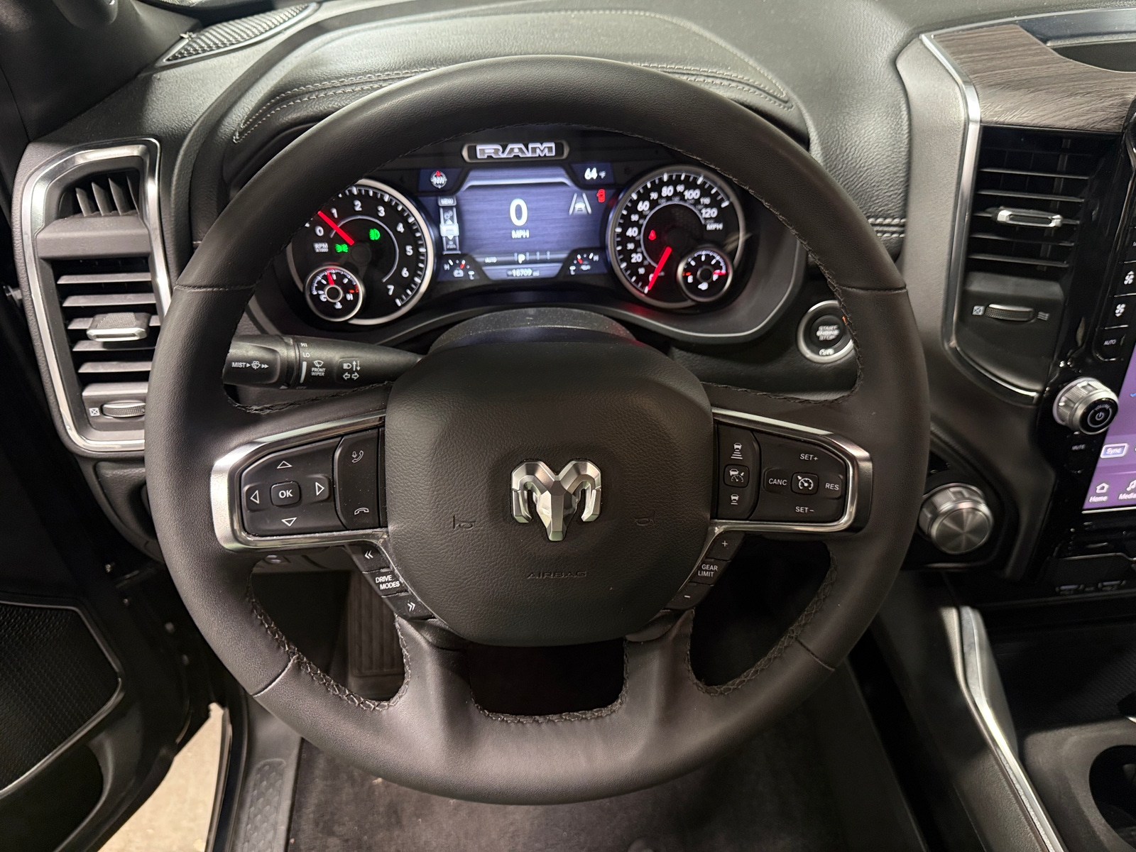 Thumbnail: 2026 RAM 1500 - 4