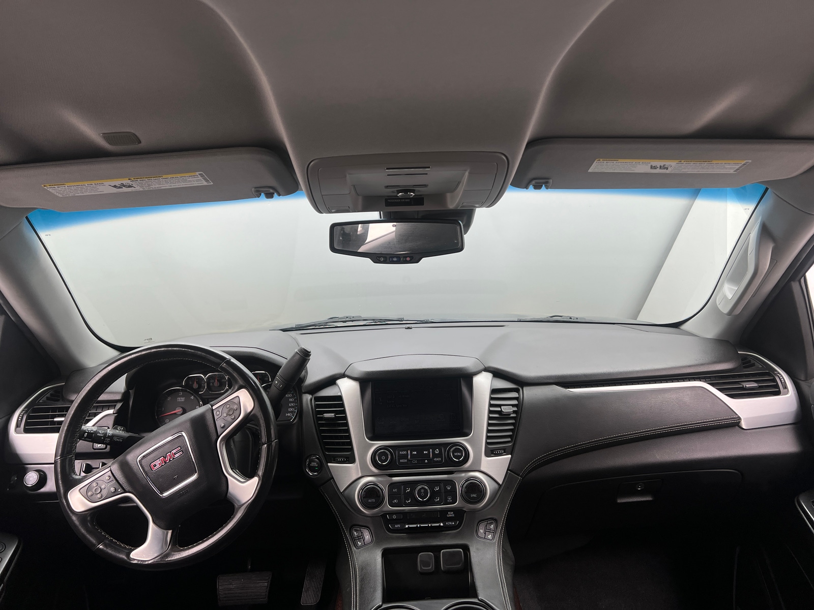 Thumbnail: 2020 GMC Yukon XL - 2
