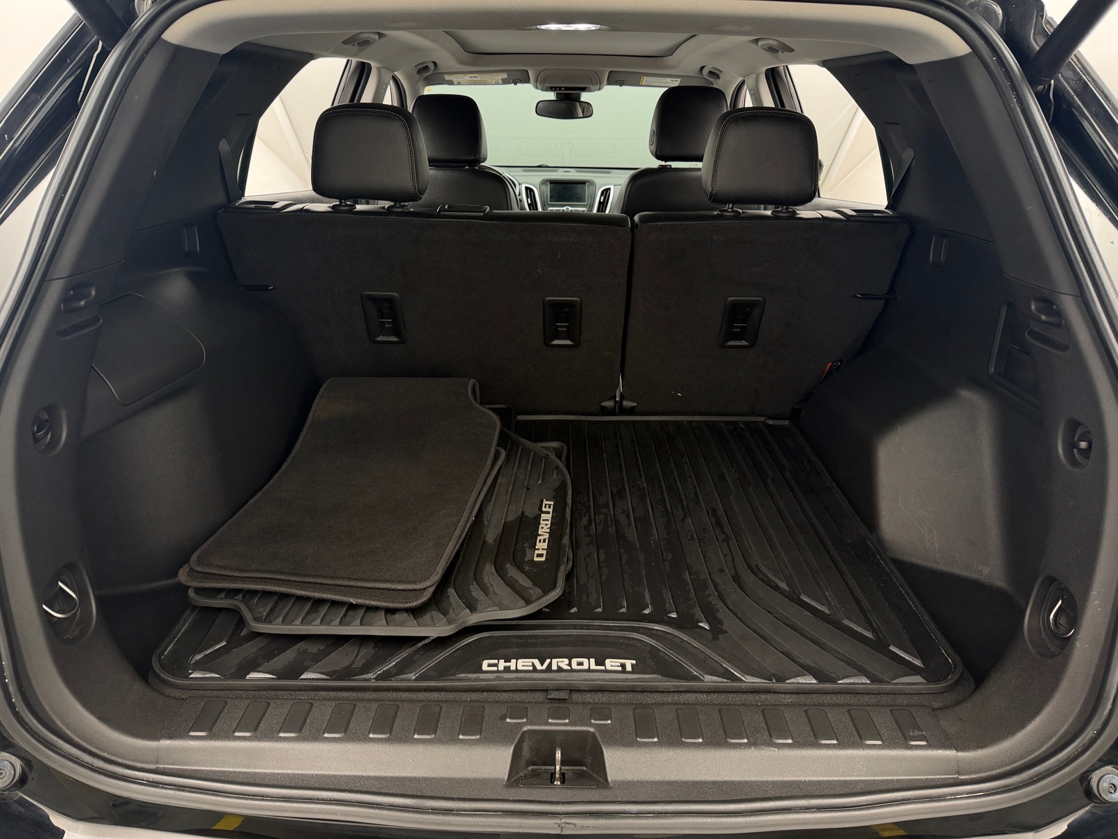 Thumbnail: 2021 Chevrolet Equinox - 6