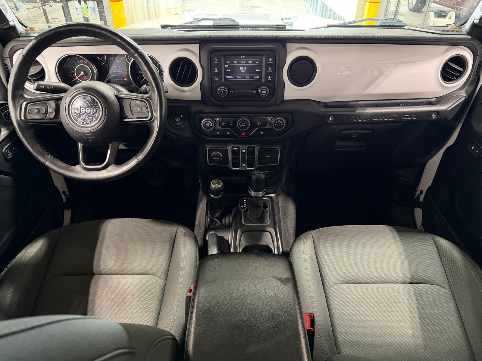 Thumbnail: 2018 Jeep Wrangler - 3