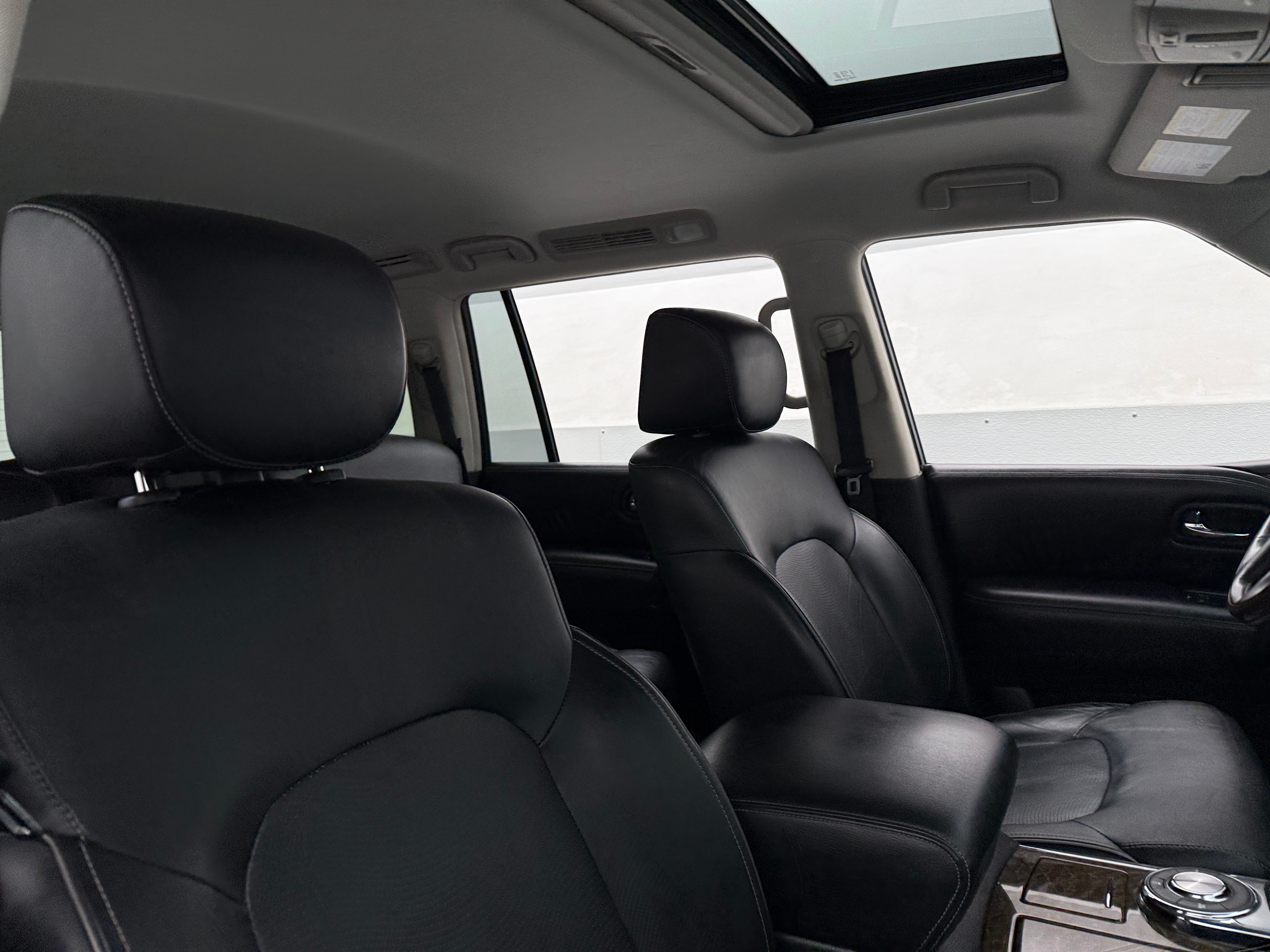 2016 INFINITI QX80