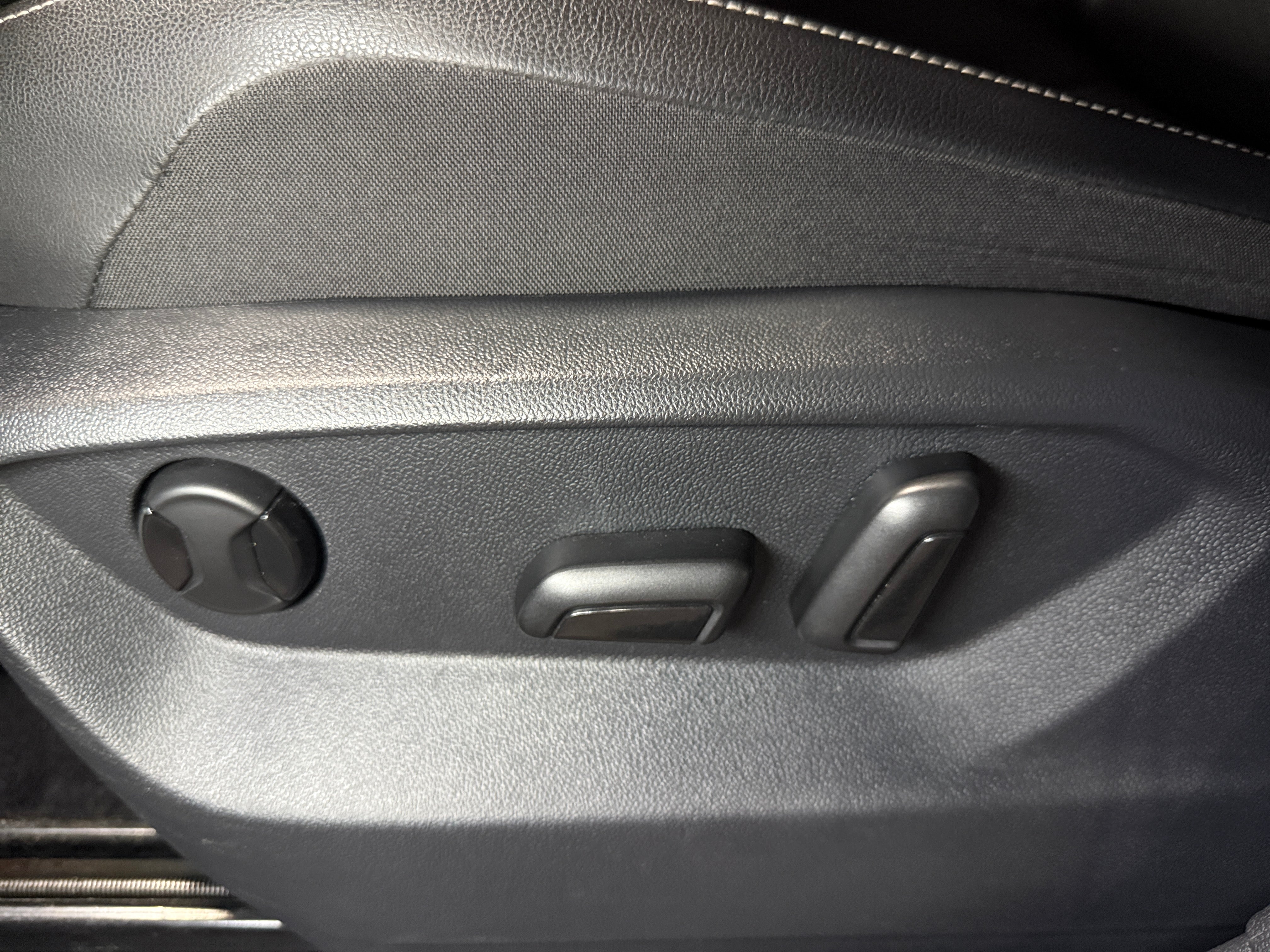 3VV3B7AX0MM011516
