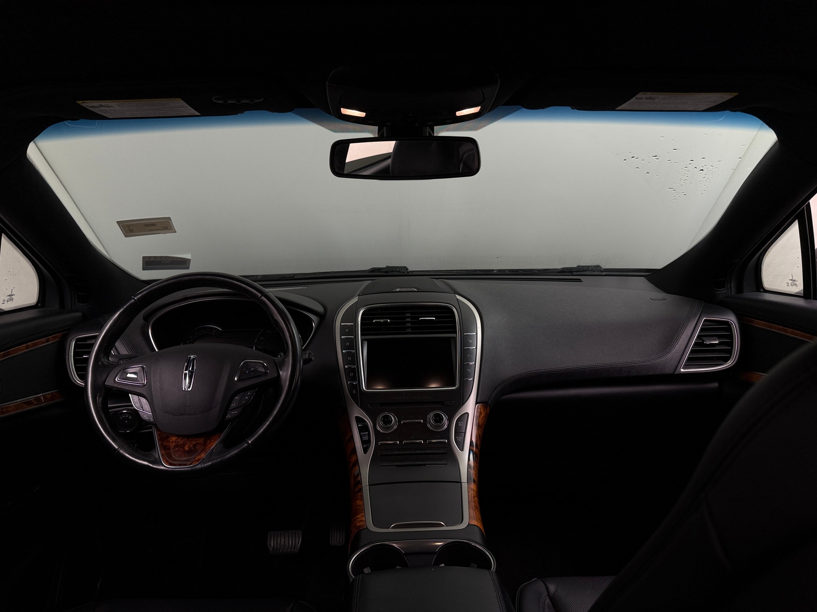 Thumbnail: 2017 Lincoln MKX - 2