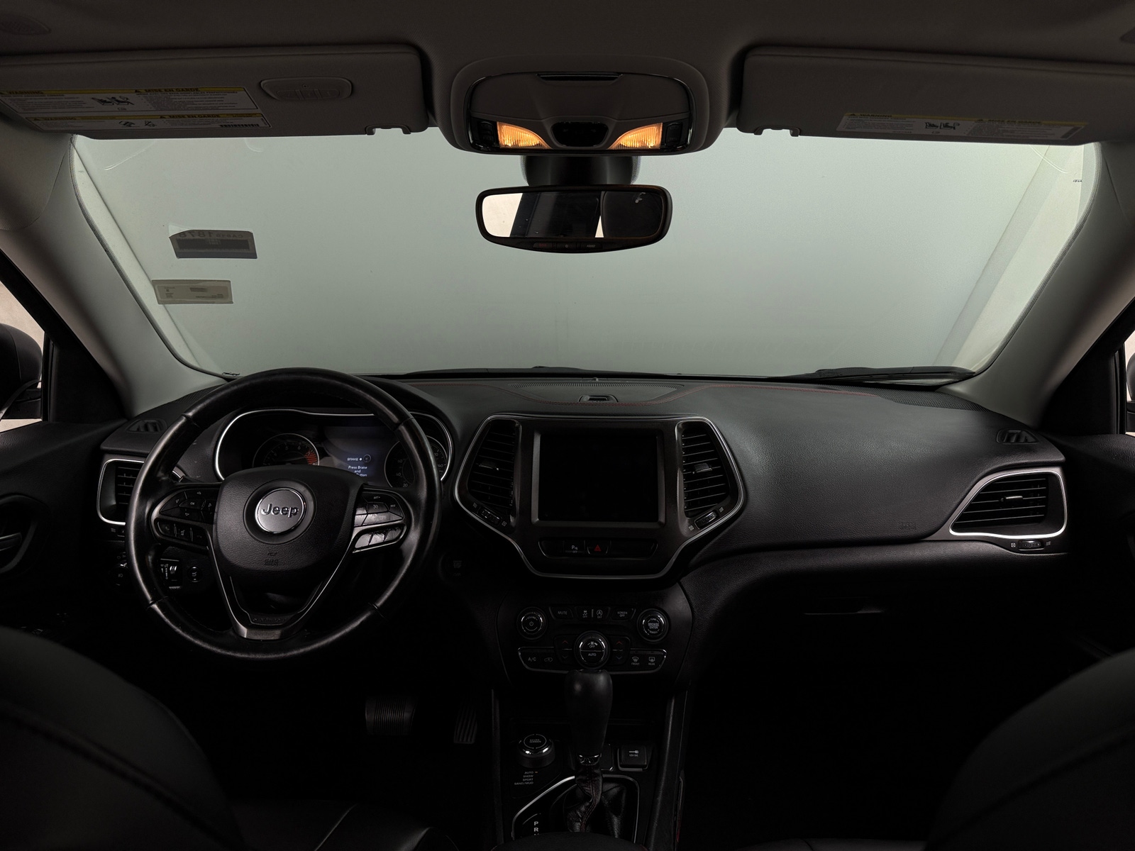 Thumbnail: 2020 Jeep Cherokee - 3