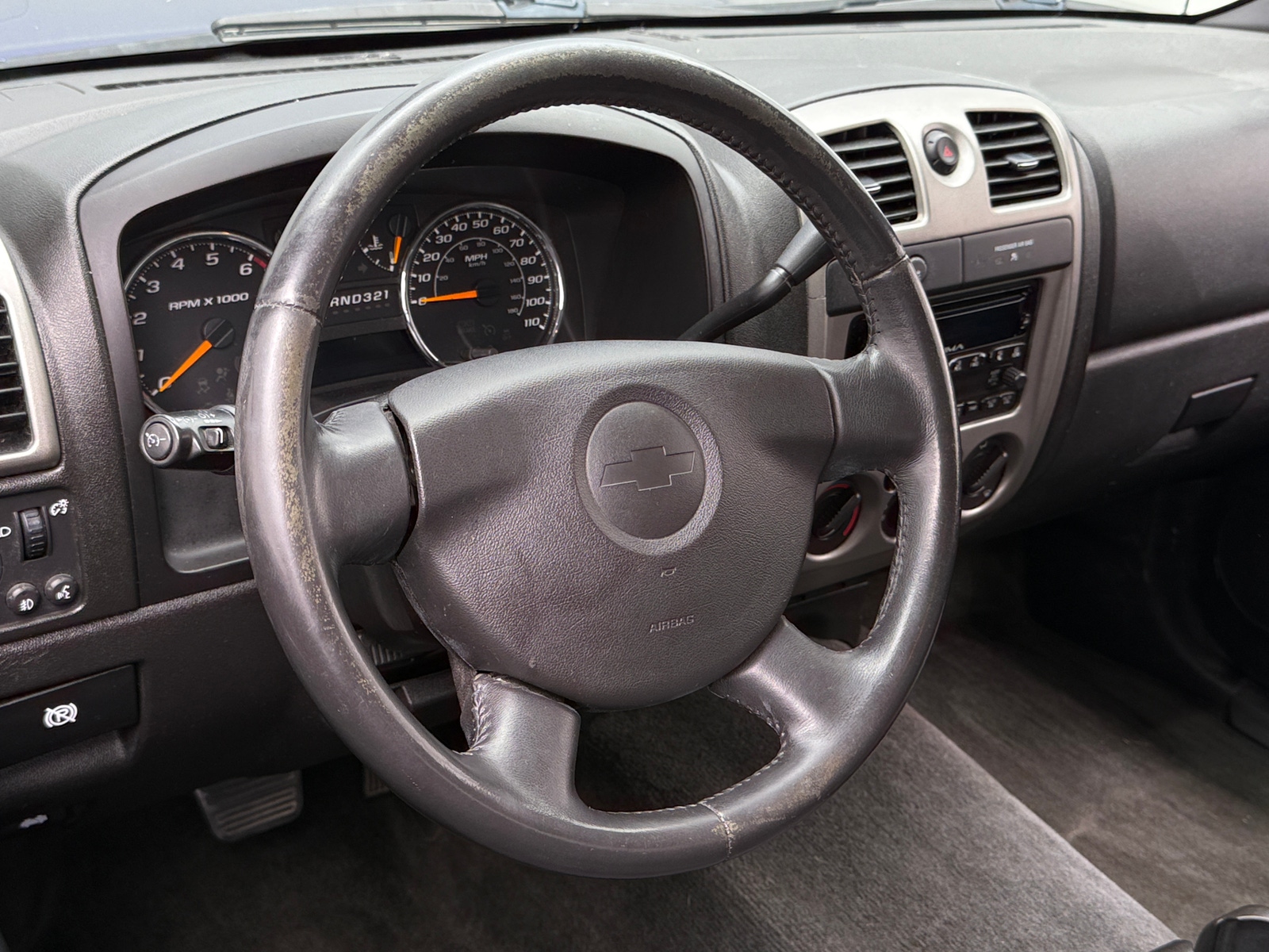 Thumbnail: 2012 Chevrolet Colorado - 4