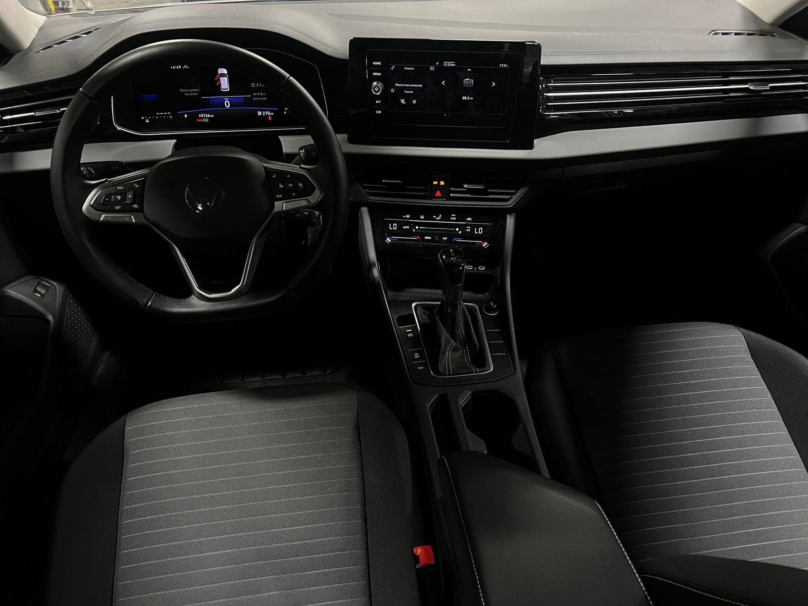Thumbnail: 2025 Volkswagen Jetta - 3