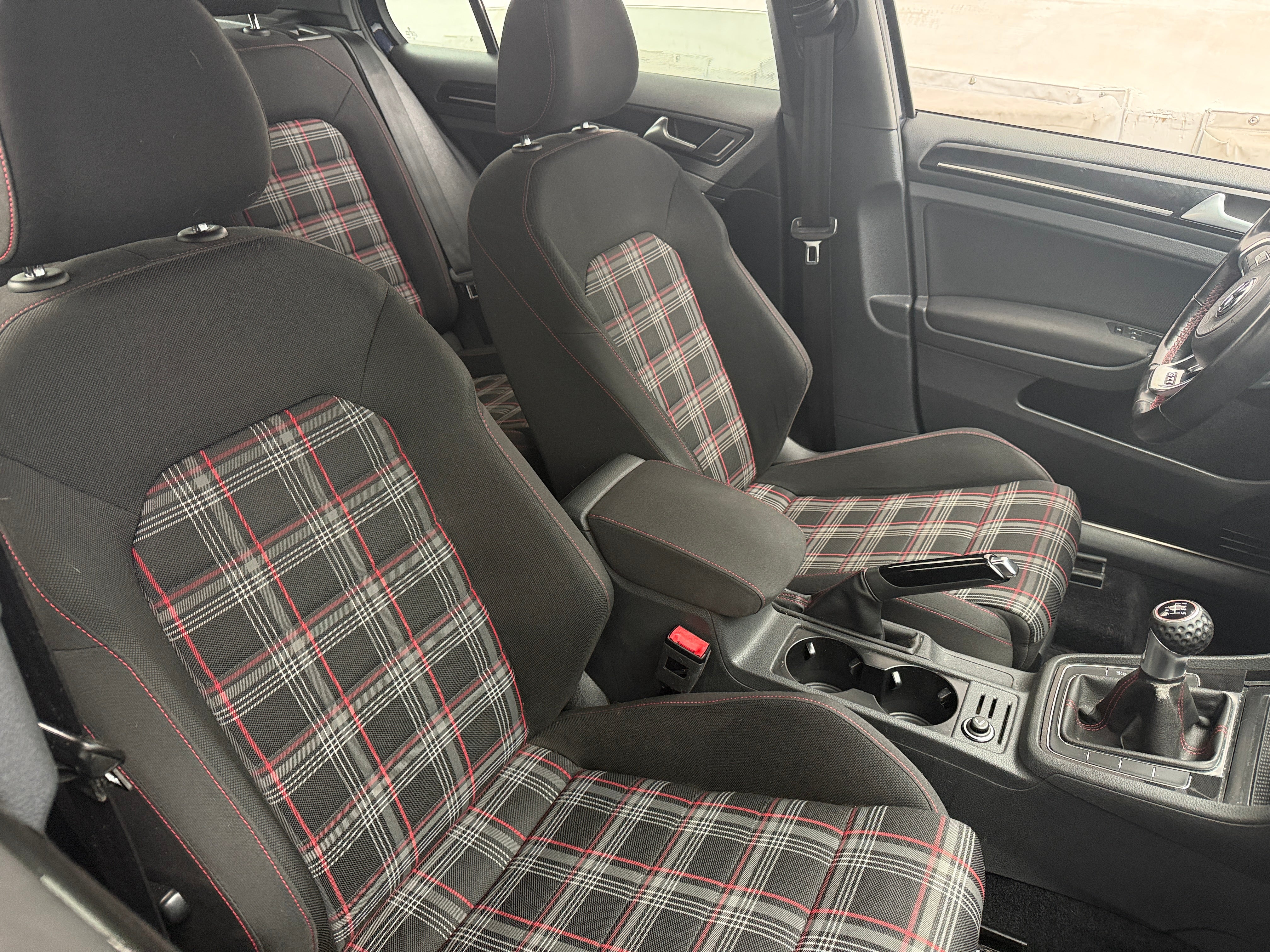 2017 Volkswagen Golf GTI