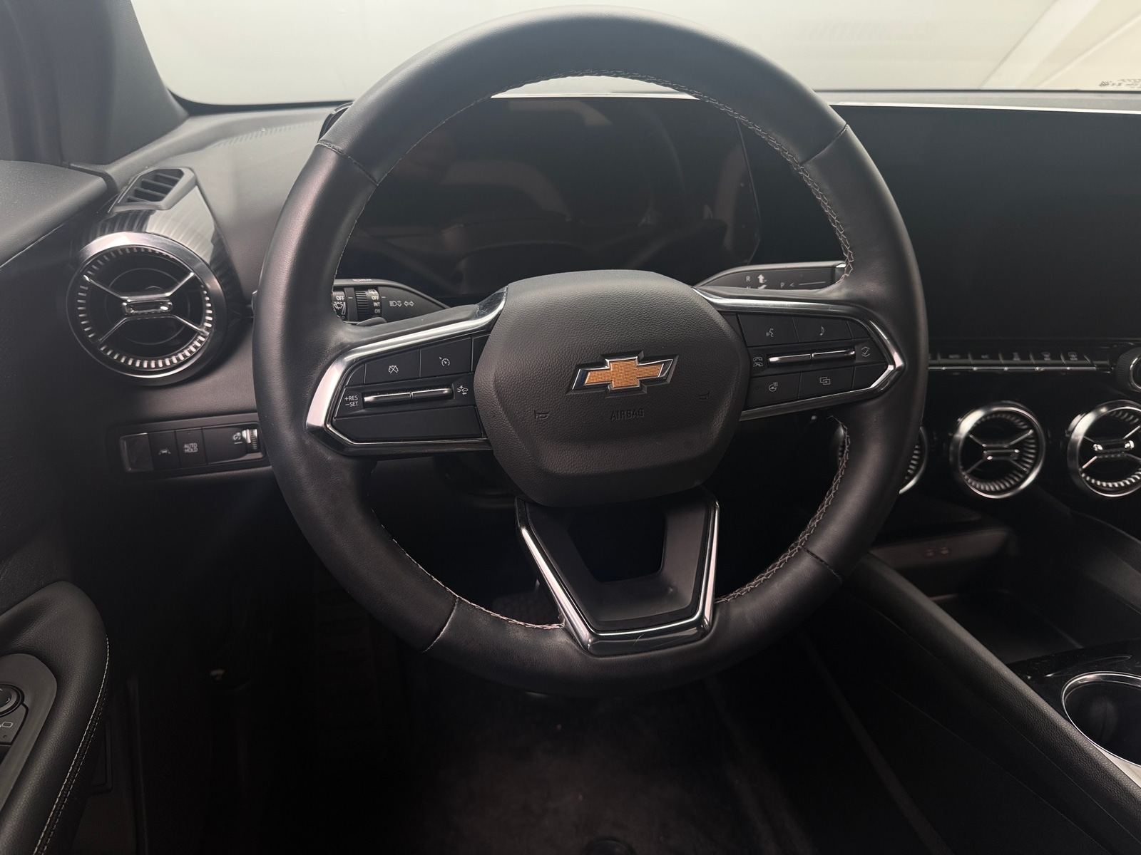 Thumbnail: 2024 Chevrolet Blazer EV - 4