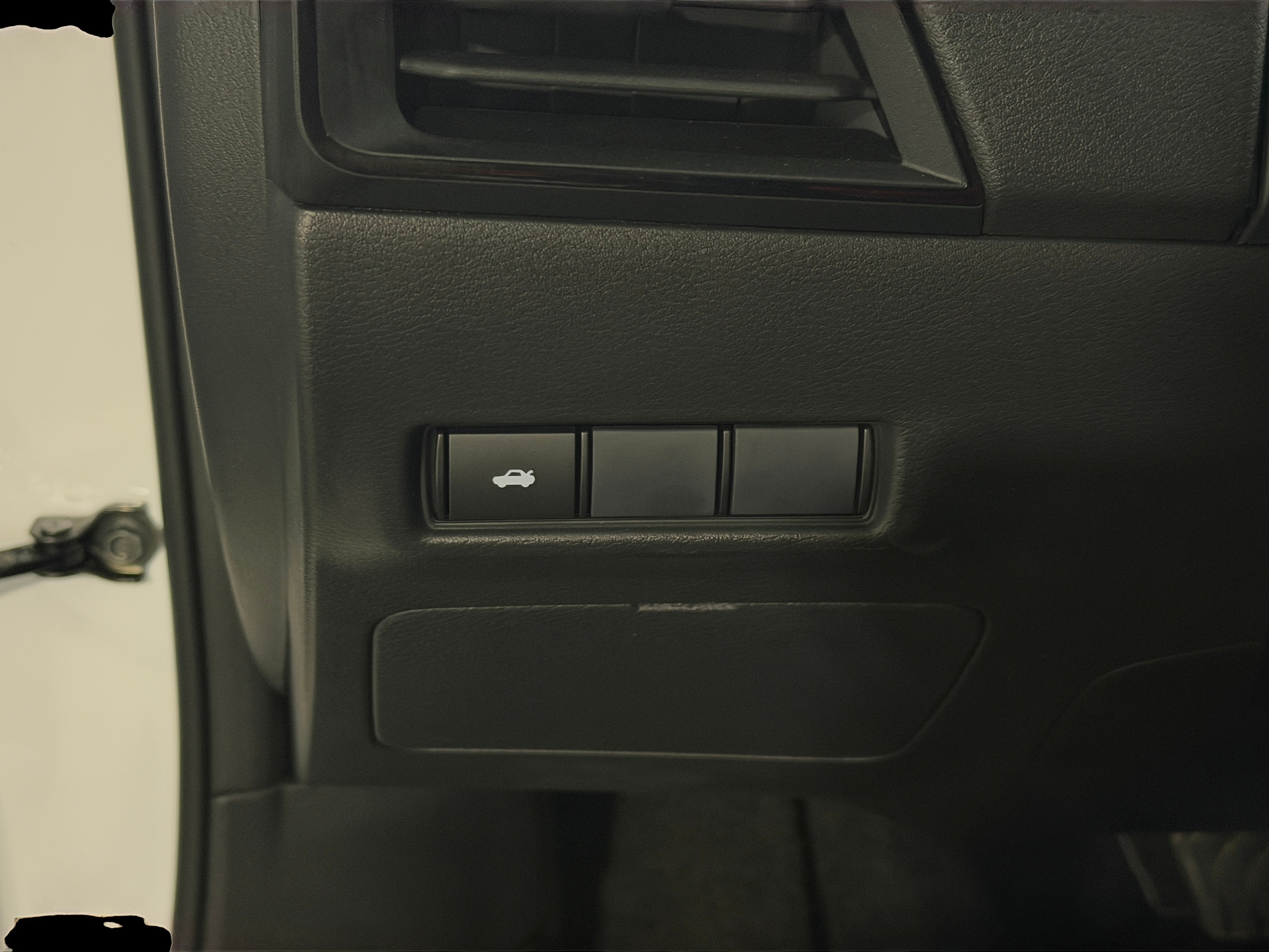 3N1AB9DV9TY216970