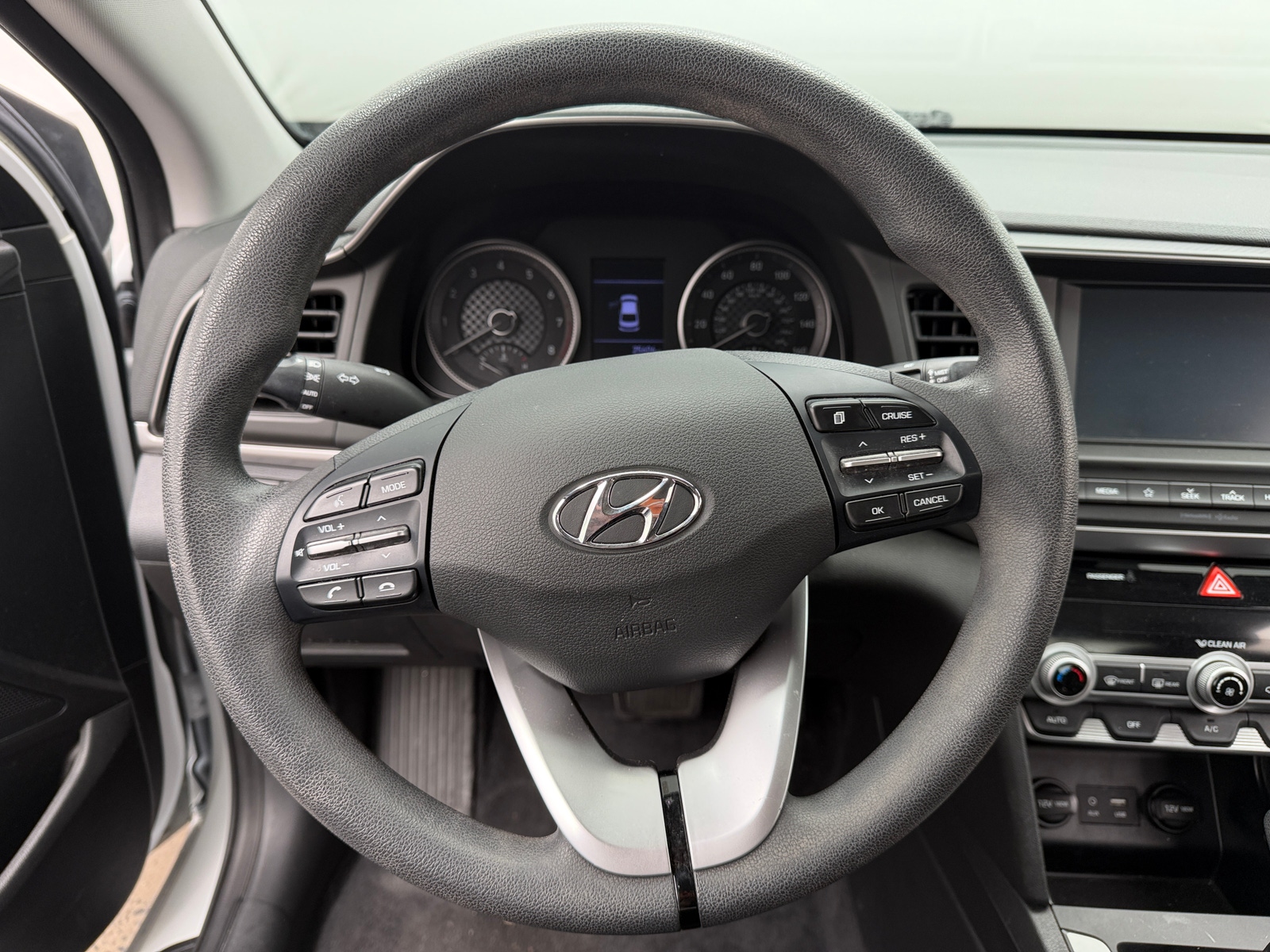 Thumbnail: 2020 Hyundai Elantra - 5