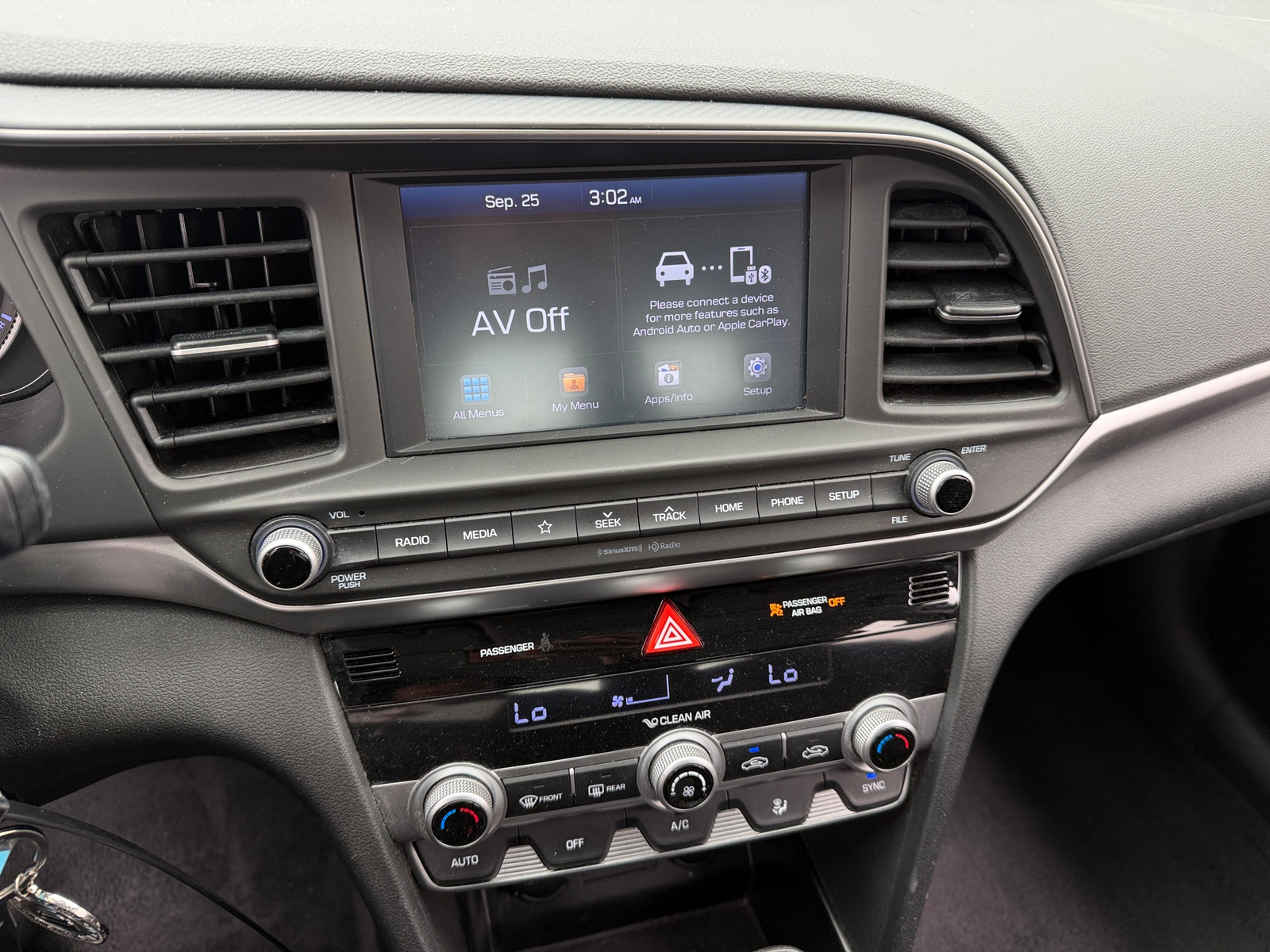 Thumbnail: 2020 Hyundai Elantra - 4