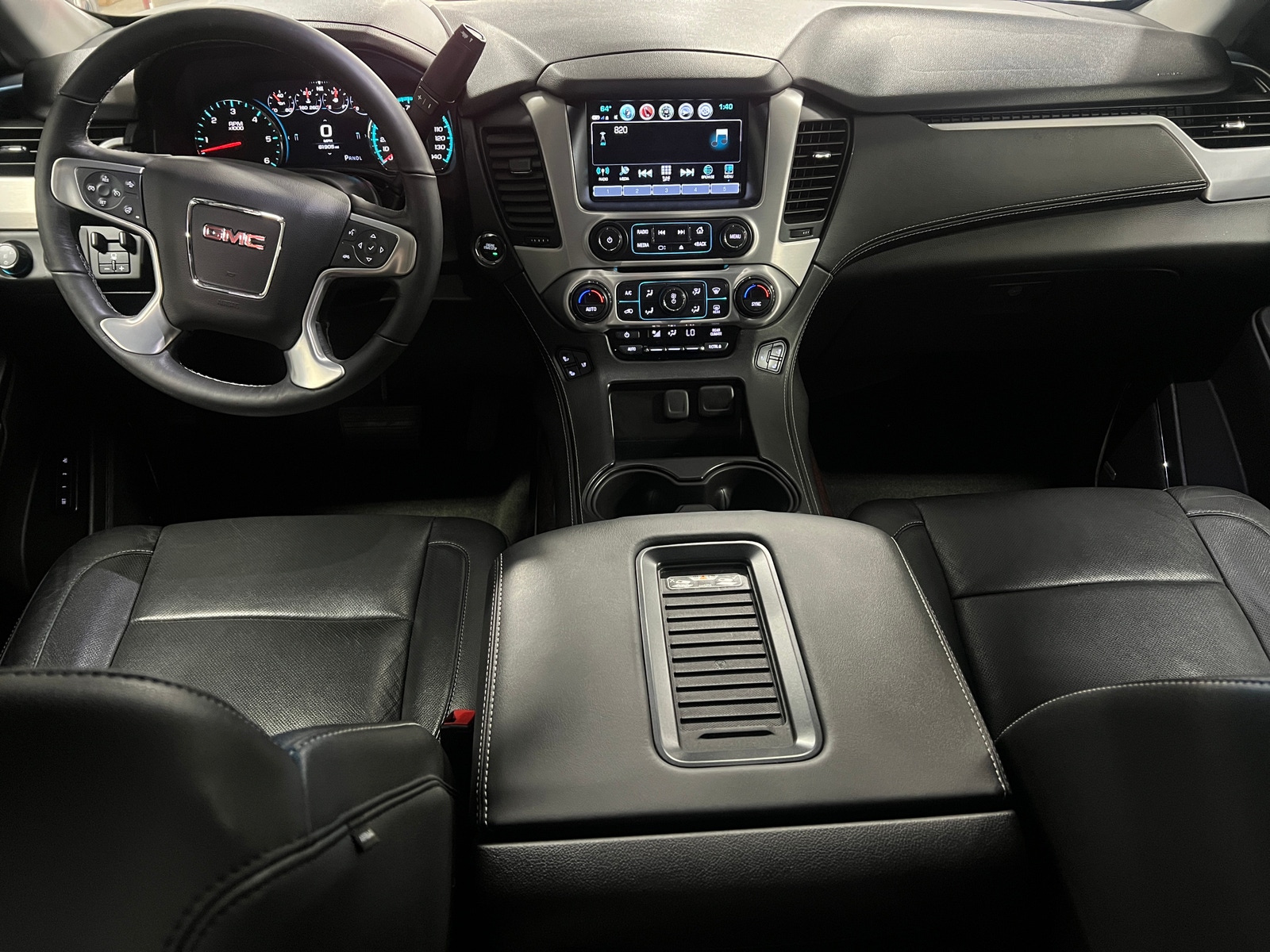 Thumbnail: 2017 GMC Yukon - 2