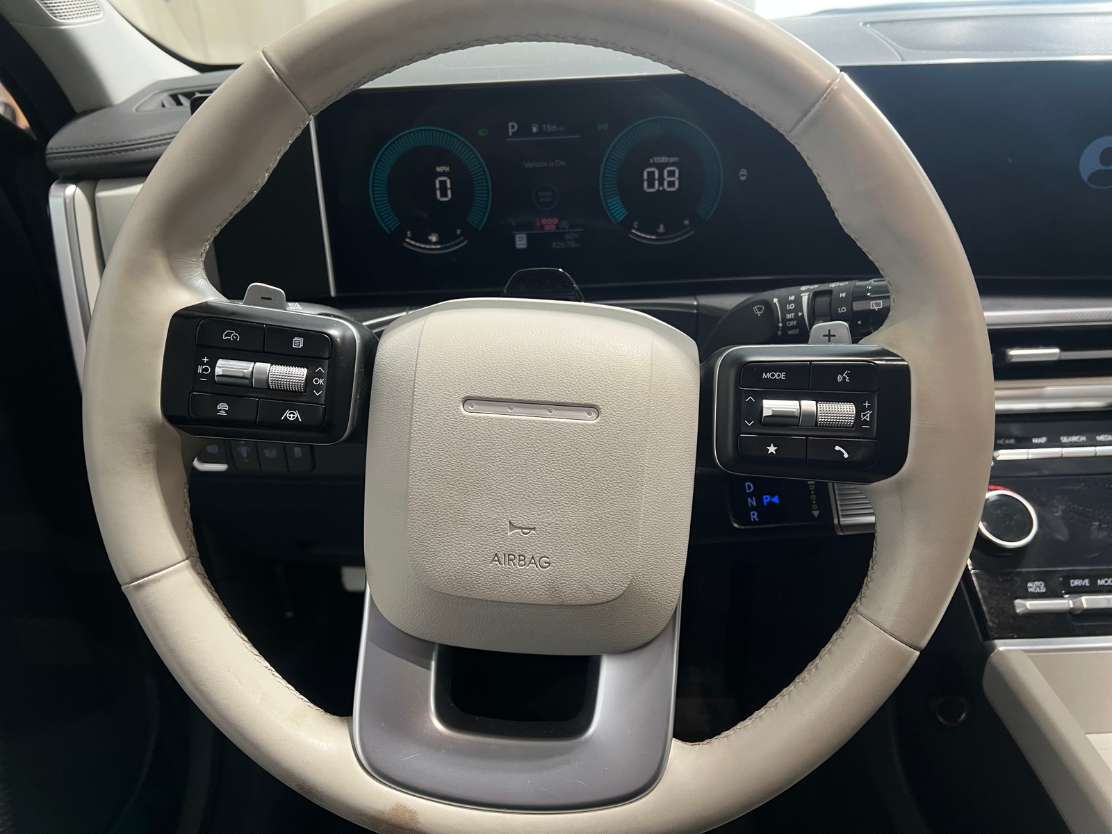 Thumbnail: 2025 Hyundai Santa Fe - 4